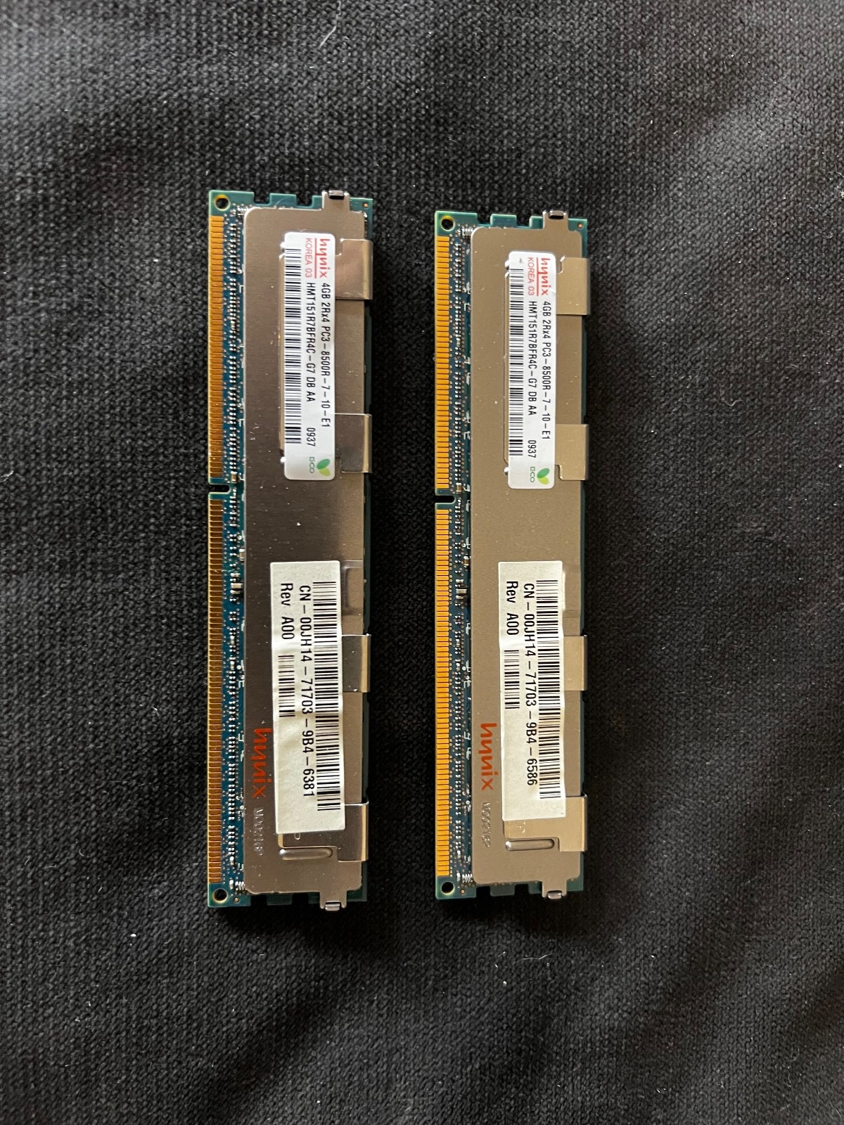 Hynix 8GB (2ea x 4GB) DDR3 2Rx4 PC3-8500 HMT151R7BFR4C-G7 Server Memory Set