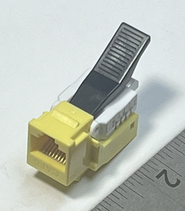 (10 PCS.) MONOPRICE P/N 5622 CAT6 RJ-45 TOOLLESS KEYSTONE, YELLOW. 10 PACK.
