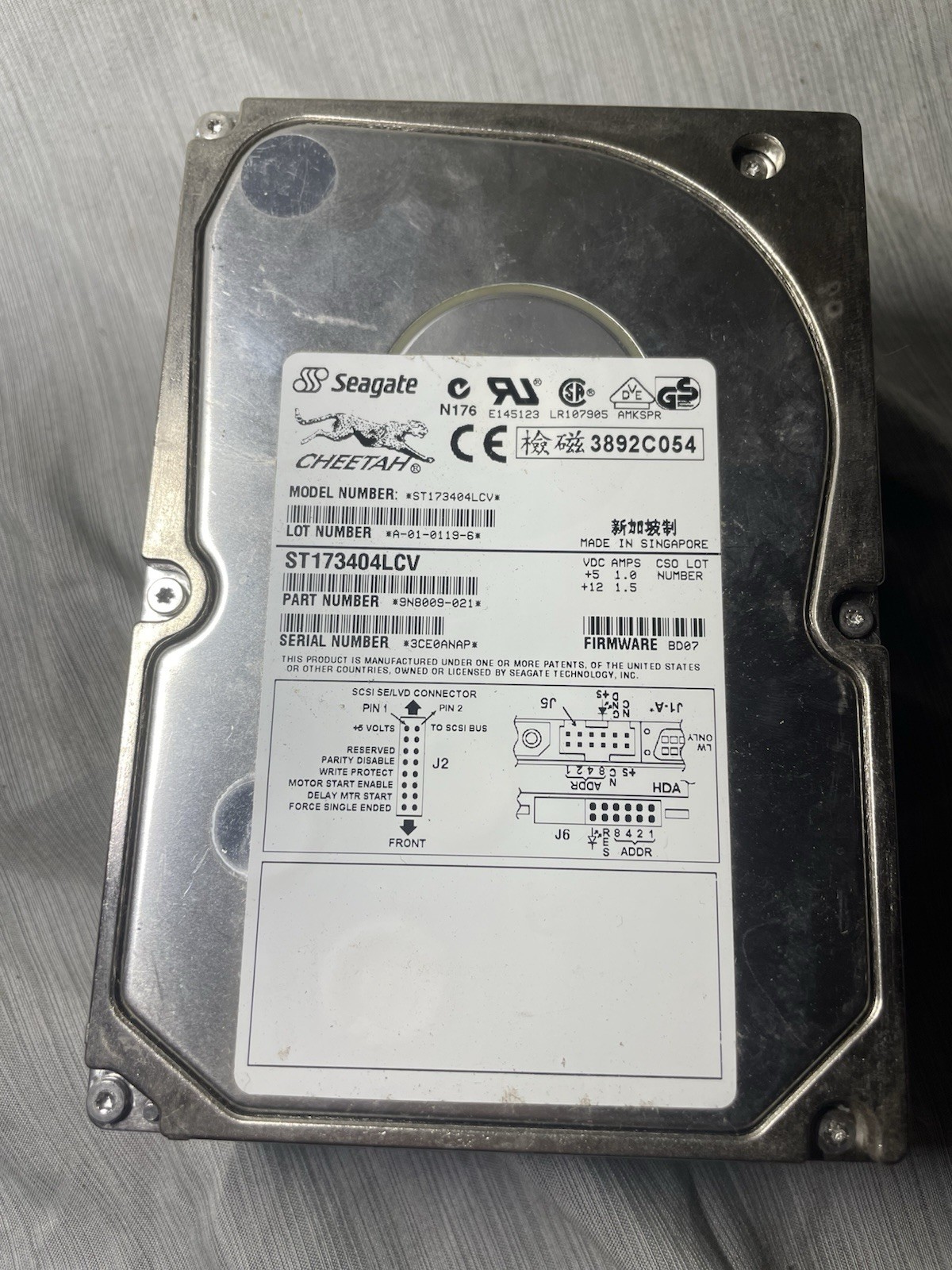 Seagate Cheetah ST173404LCV 73.4GB 10K 80-Pin SCSI HDD Untested 