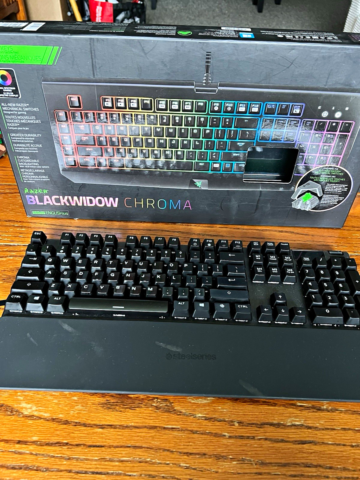 SteelSeries Apex 7 Mechanical Wired Gaming Keyboard Black QWERTY w/ Wrist Rest
