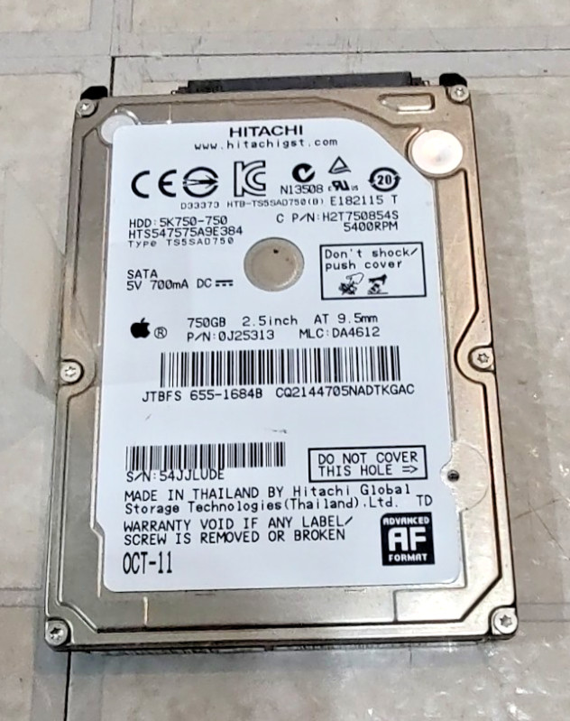 Hitachi Travelstar 750GB SATA II 2.5  Laptop 5K750 HTS547575A9E384 5400RPM