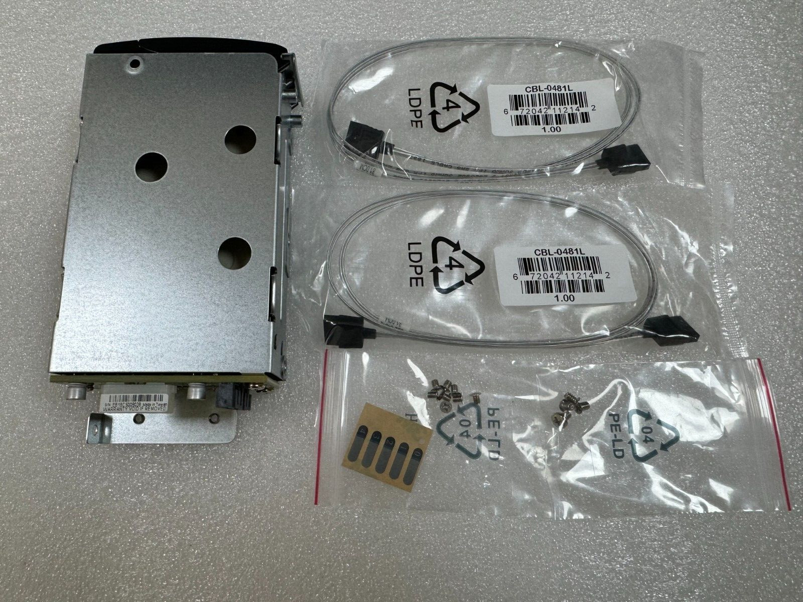 New Supermicro Rear 2x 2.5" HDD Bay Enclosure MCP-220-82609-0N BPN-SAS826-2PT-.