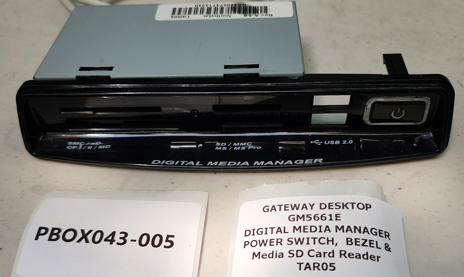 Northstar TAR05 15-in-1 Digital Media Reader with USB Ports for Gateway GM5661E