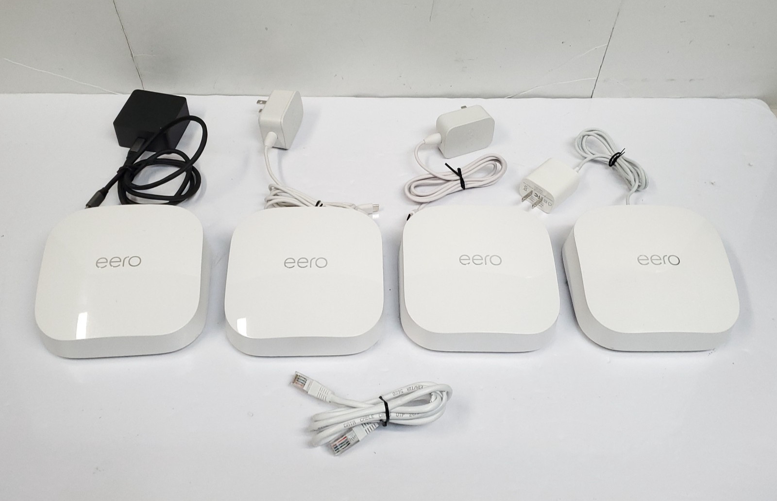 eero pro 6e 4 pack s010001, 2.5 Gbps, Coverage ups o 6,000 sq. ft.