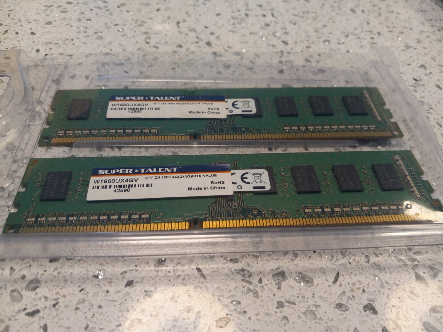 Super Talent W1600UX4GV (SSS D3 1600 4G (2X2G) KITS VALUE 