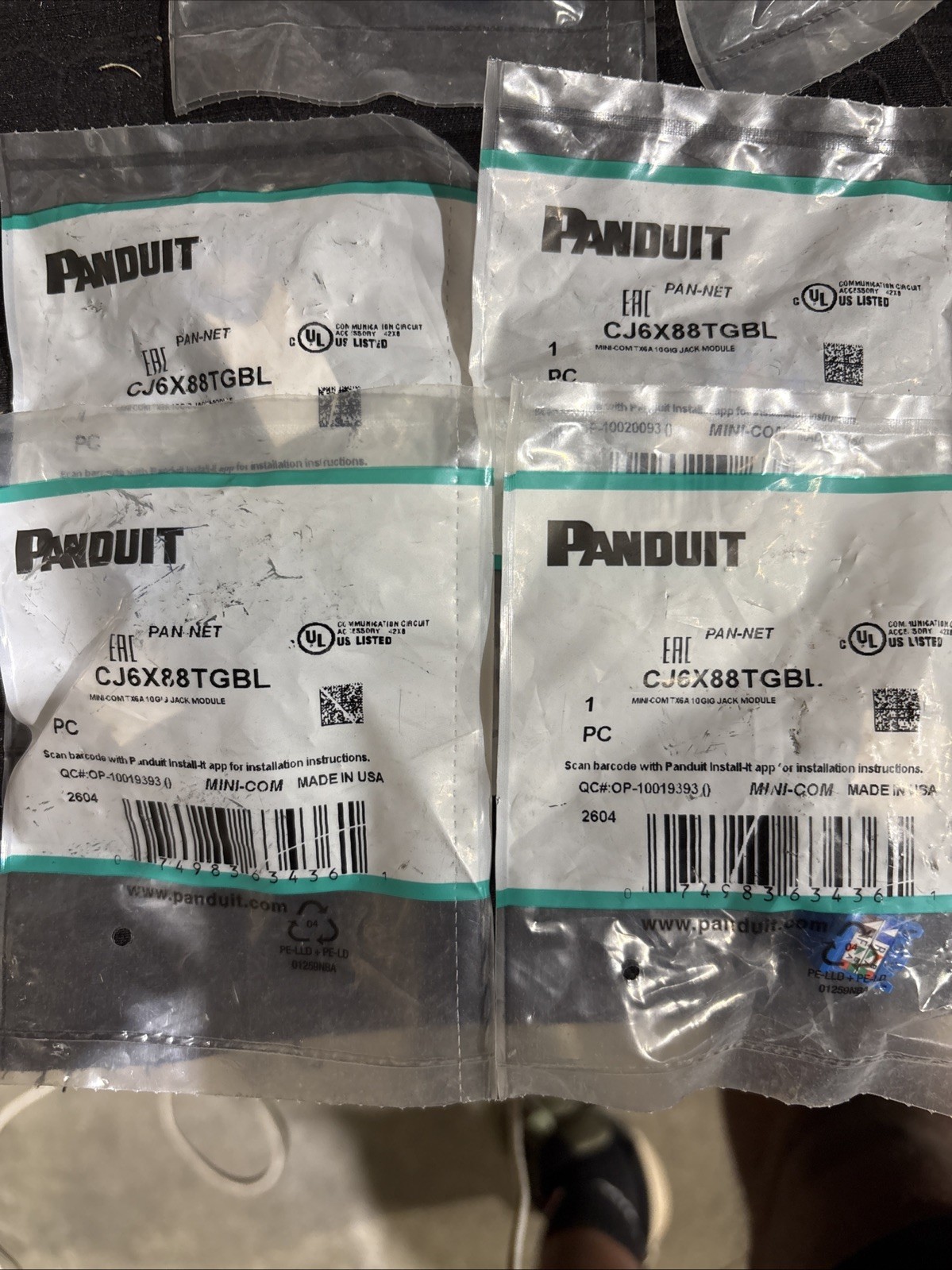 PANDUIT CJ6X88TGBL MINI-COM TX6A 10GIG JACK MODULE (4 Pack)
