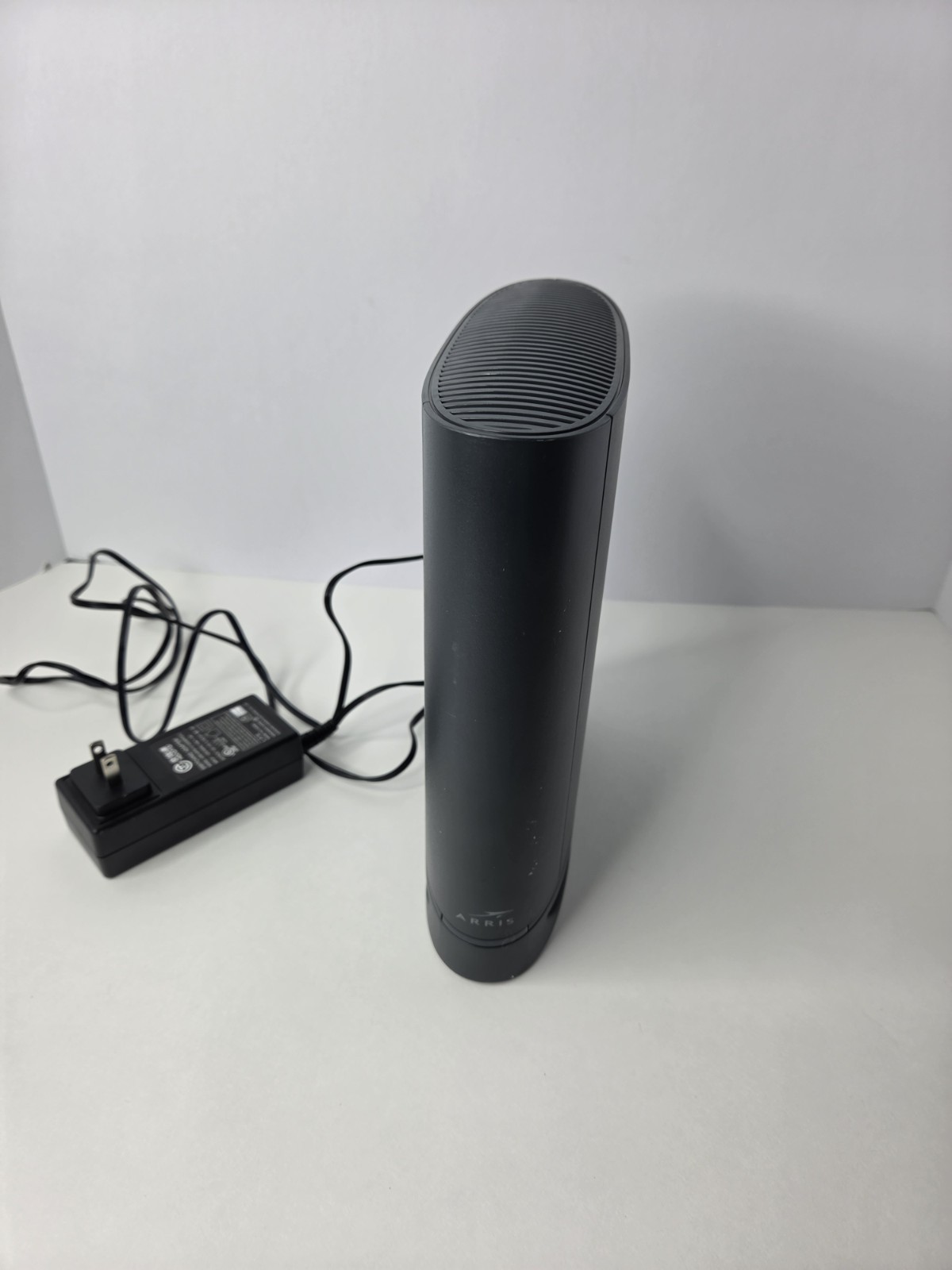 ARRIS Surfboard G34 DOCSIS 3.1 Gigabit Cable Modem and AX3000 Wi-Fi 6 Router