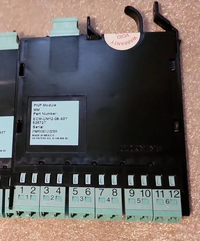 Lot of 200 ECM-UM12-05-93T  Corning EDGE MM OM3 MTP to 12 LC Module Patch Panel
