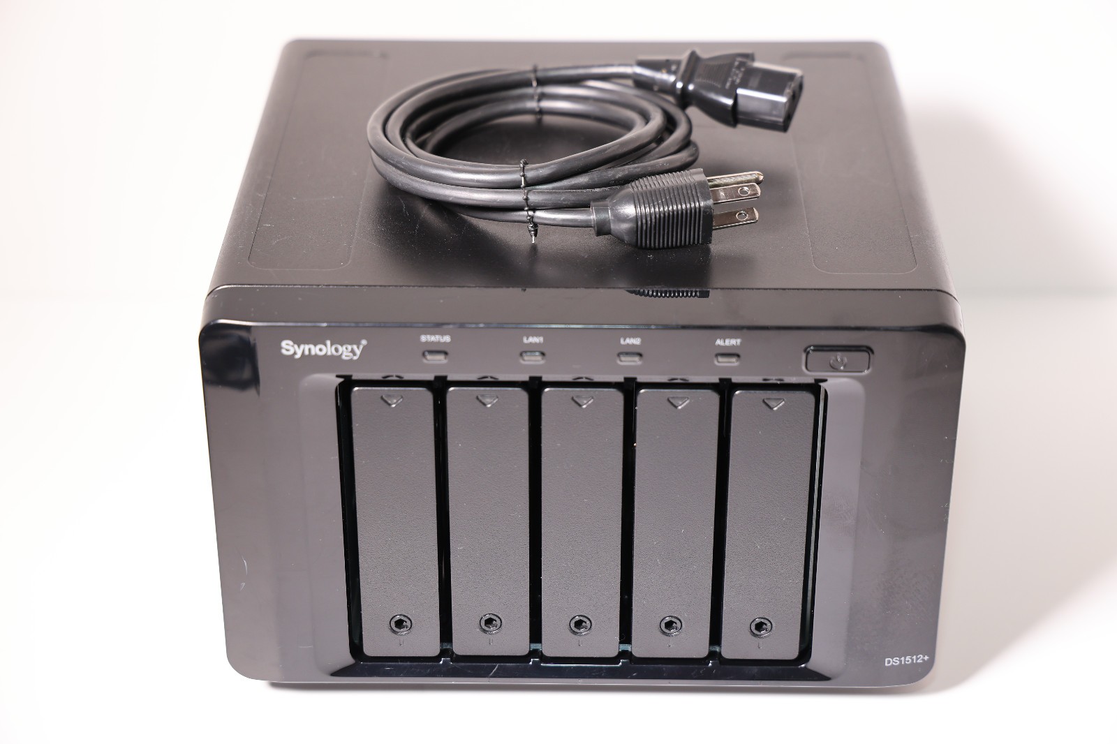SYNOLOGY NAS 5 Bay Diskstation DS1512+ DS1512 Plus 3TB x1 HDD | O22