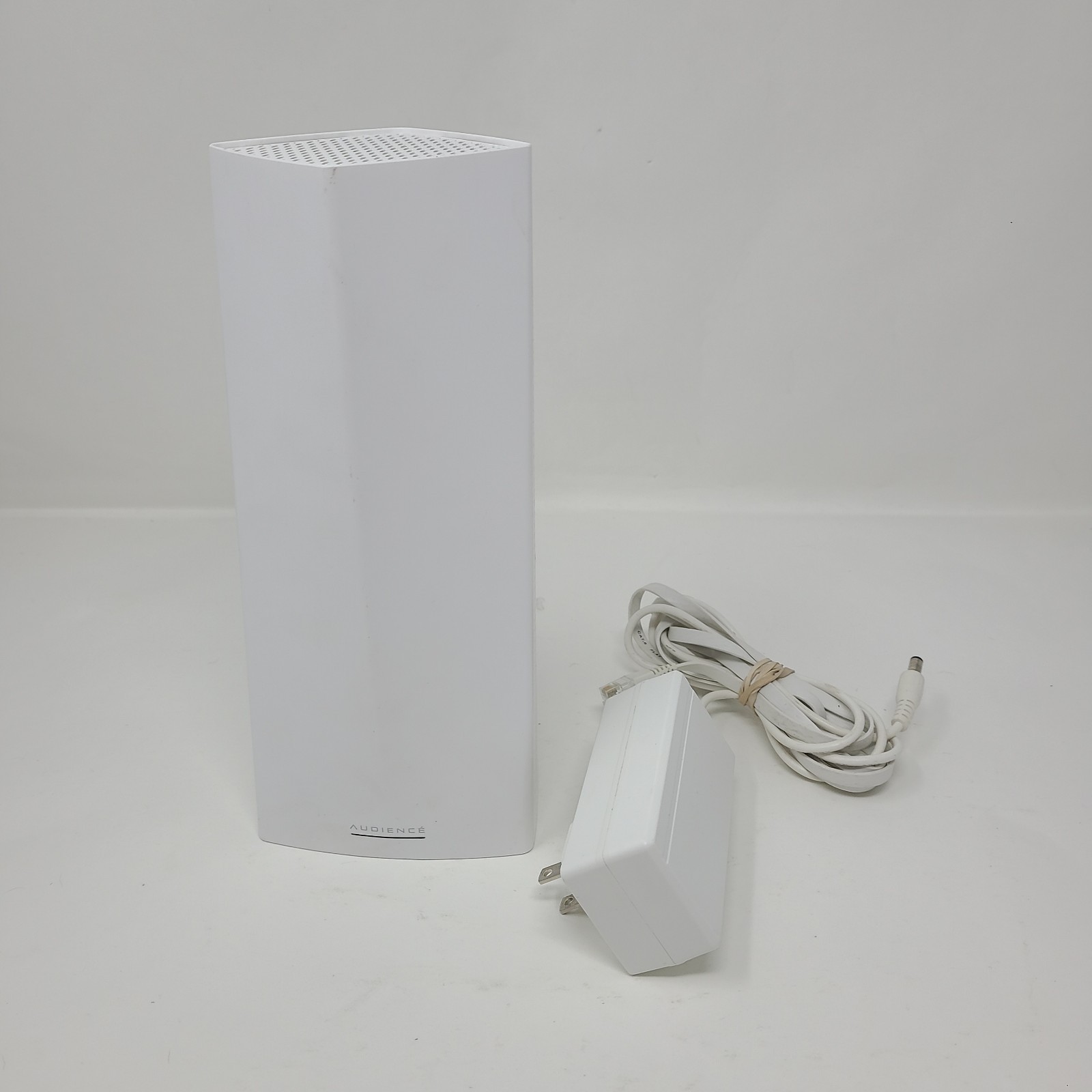 Mikrotik Audience RBD25G-5HPACQD2HPND-US Tri-band 802.11n/ac Access Point