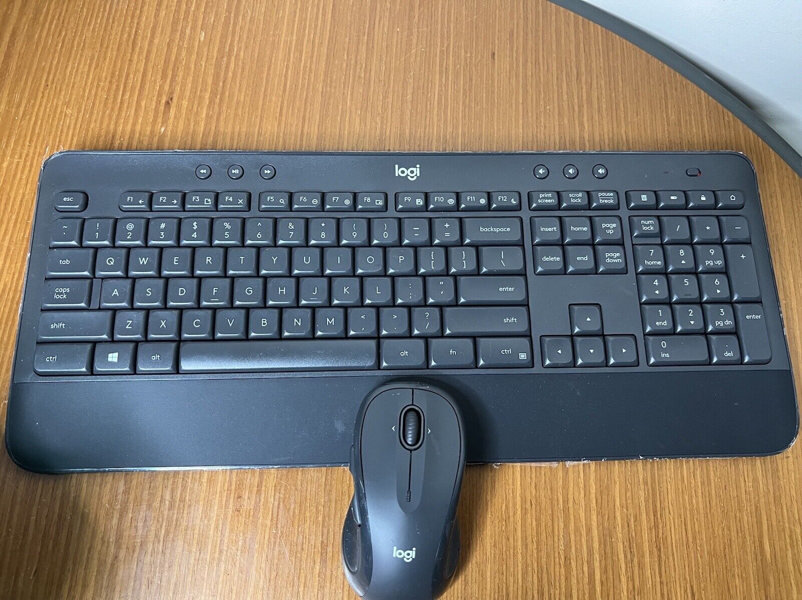 Logitech Logi K545 Wireless Keyboard No Receiver