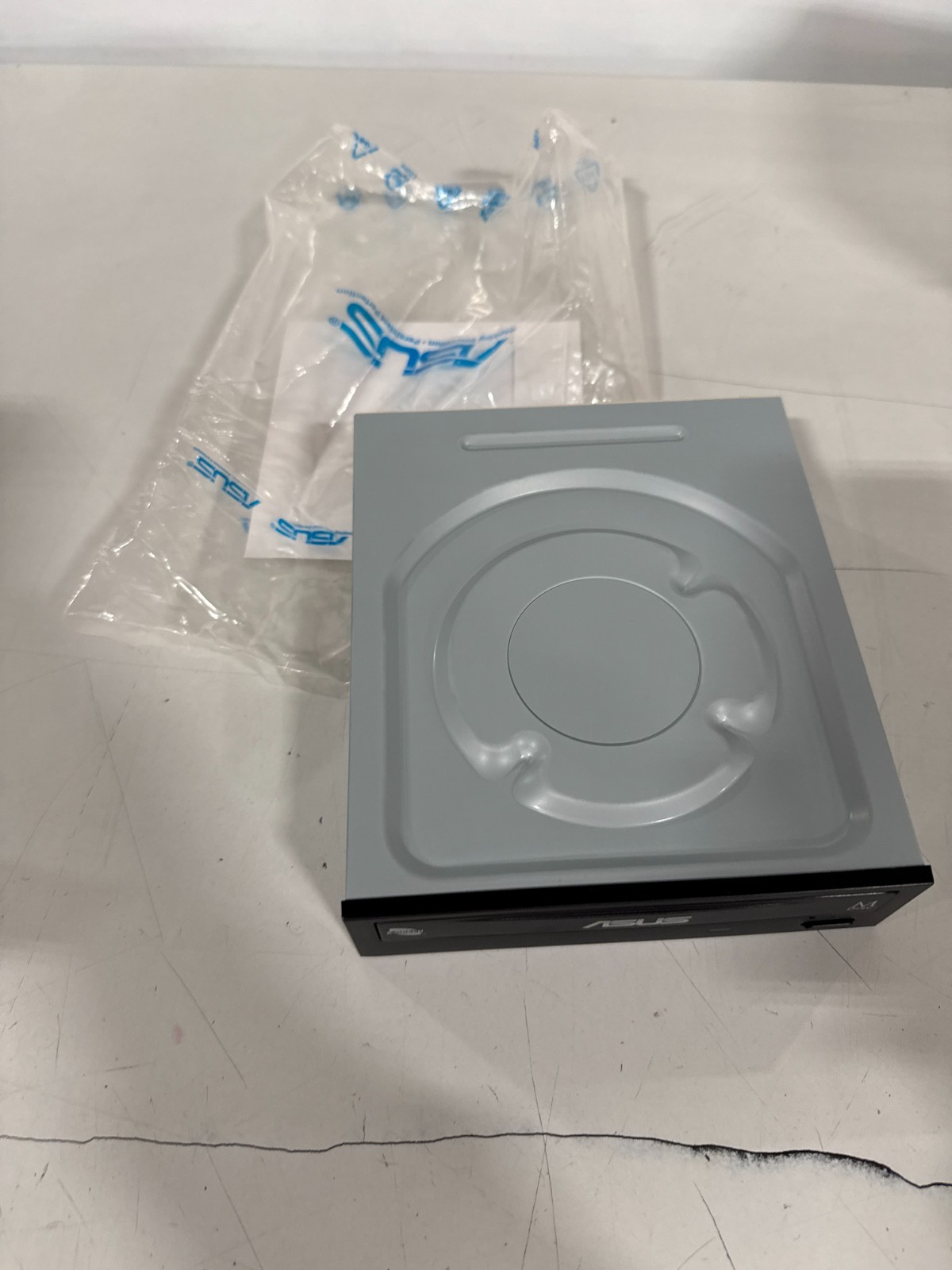 asus optical disc drive DRW-24B1ST-N28