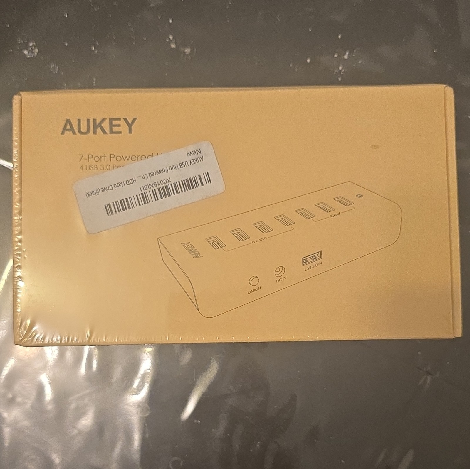 AUKEY 7-Port Powered USB 3.0 Hub/Splitter Box 1:7 USB 3.0 CB-H19