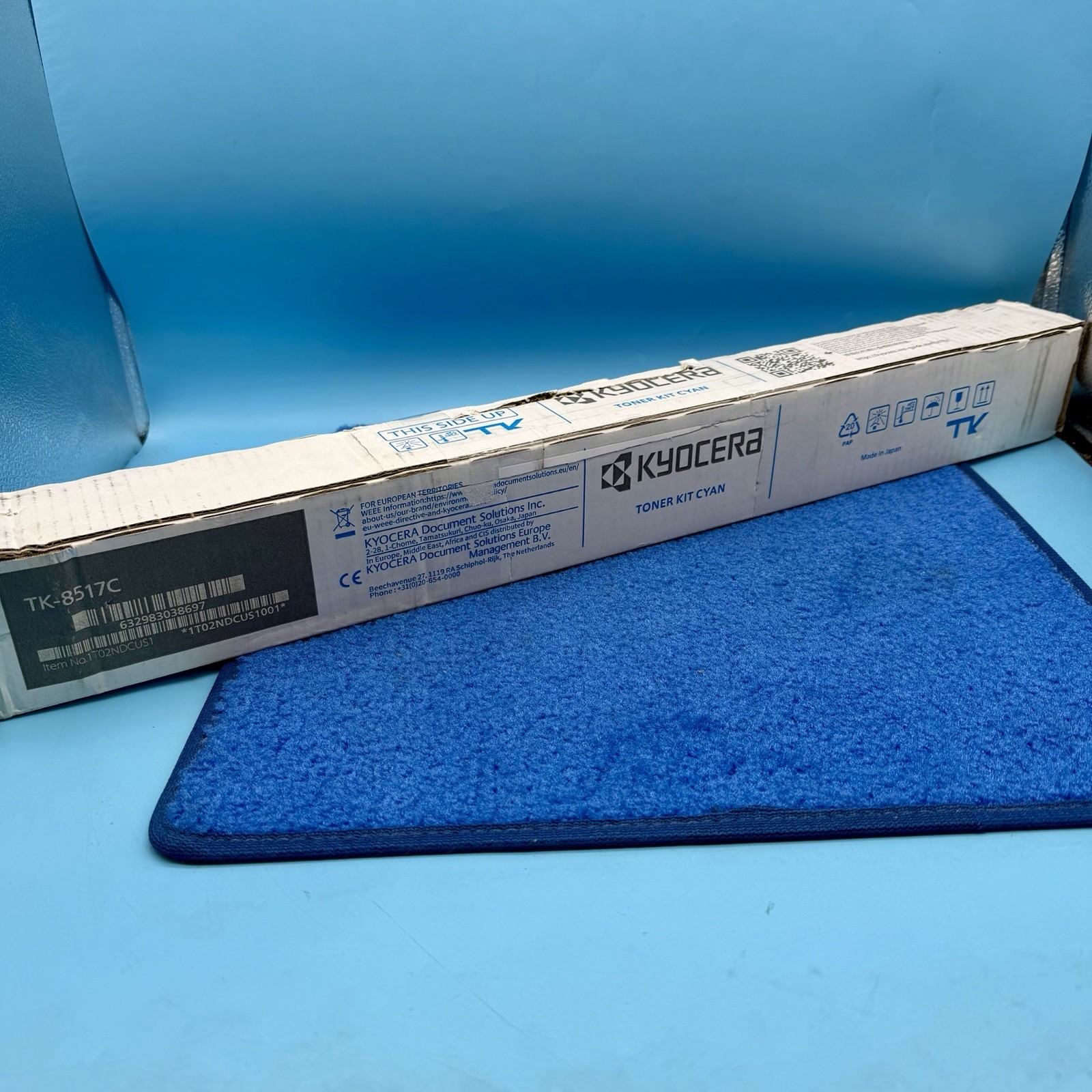 TK-8517C 1T02NDCUS0 Original Kyocera Toner Cartridge - Cyan