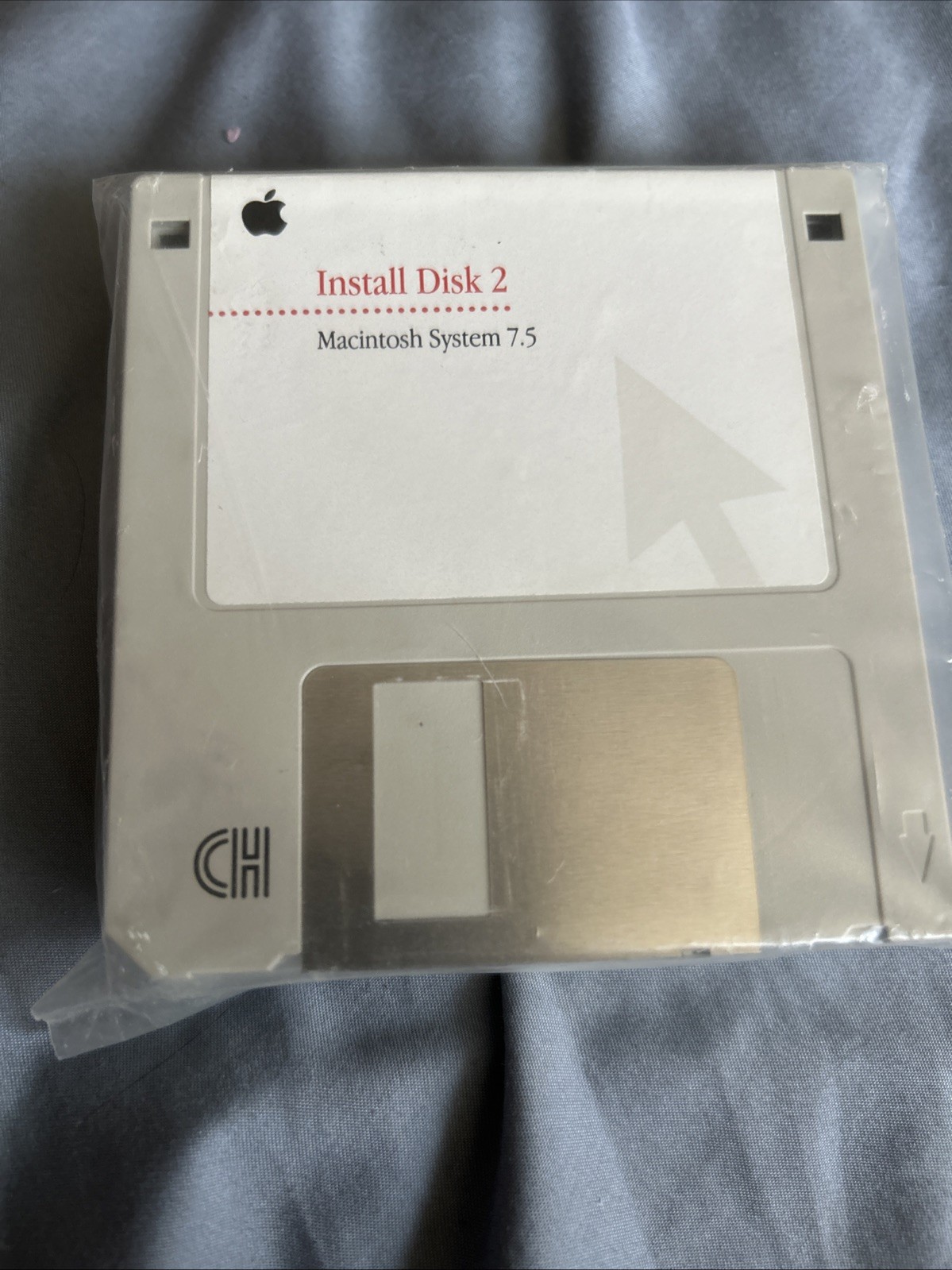 Apple Macintosh 1983  System 7.5 3.5" System Floppy Disks Set
