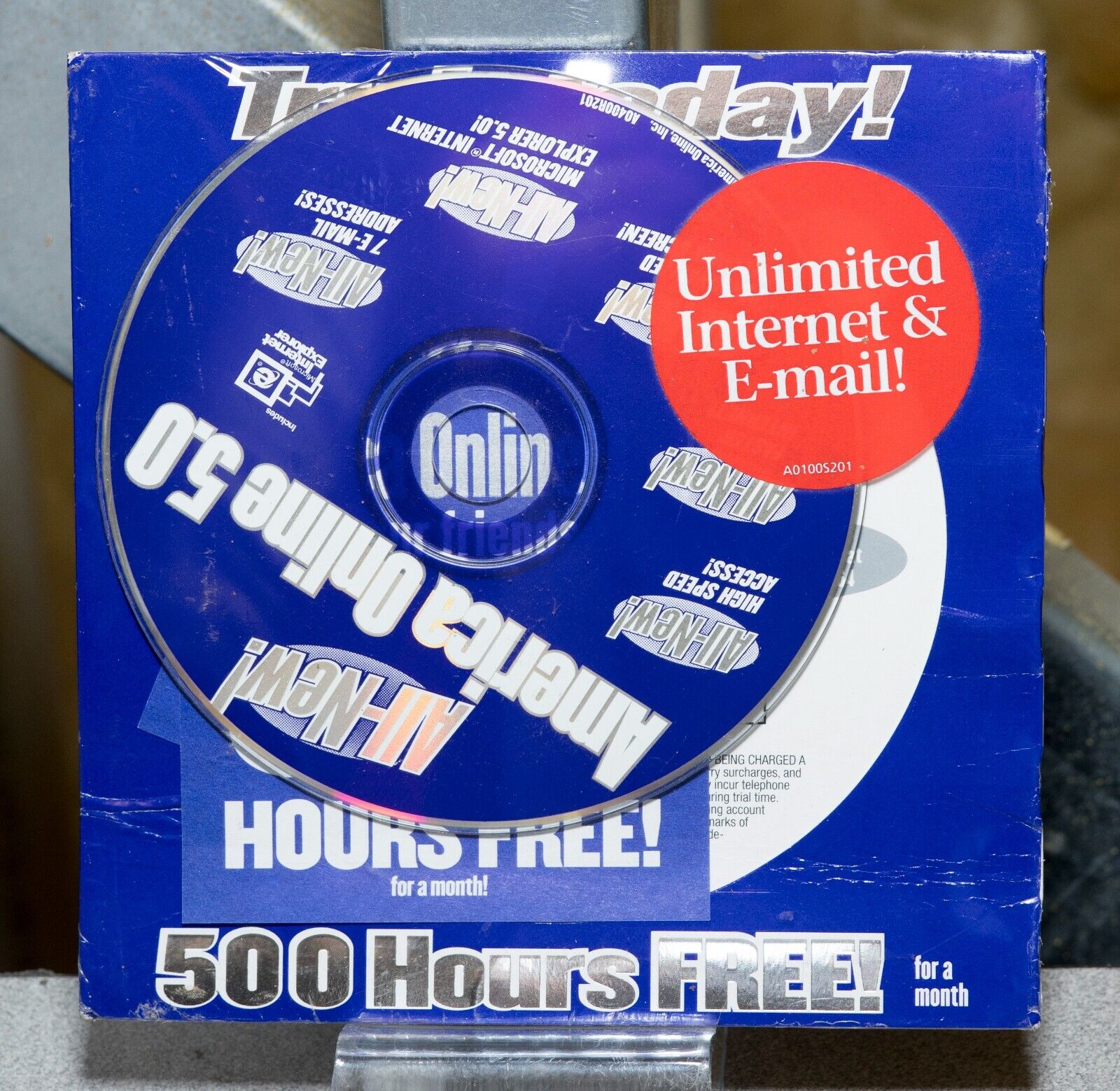 Vintage AOL Version 5.0  500 hours free new sealed AOL06