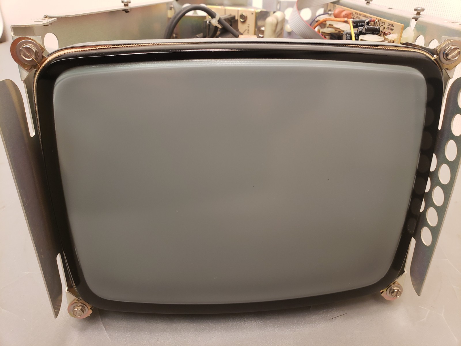 Rare Vintage Early Compaq Zenith Electronics DS9NF6 9" CRT Display Monitor
