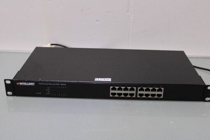 Intellinet 16-Port Fast Ethernet (FL2435-R19)