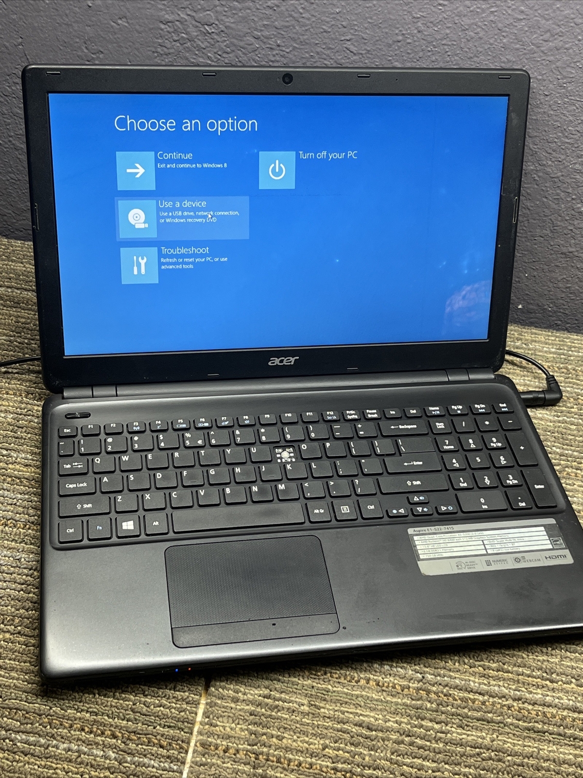 Acer Aspire E1-522 15.6” / AMD E2-3800 @ 1.30GHz / 38485