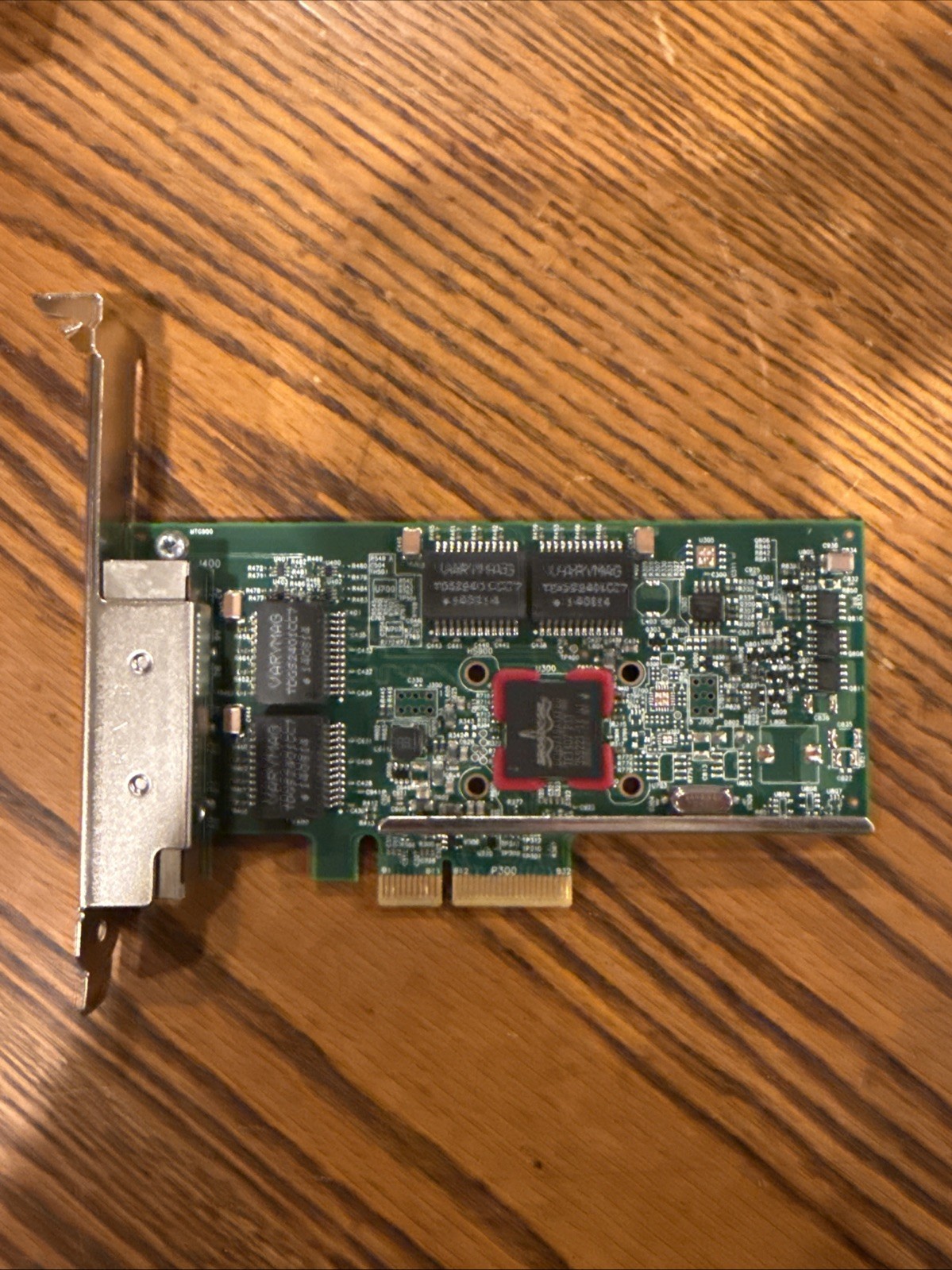 Broadcom BCM95719A1904G Quad-Port 1GbE PCIe x4 Network Card Dell P/N: 0HY7RM