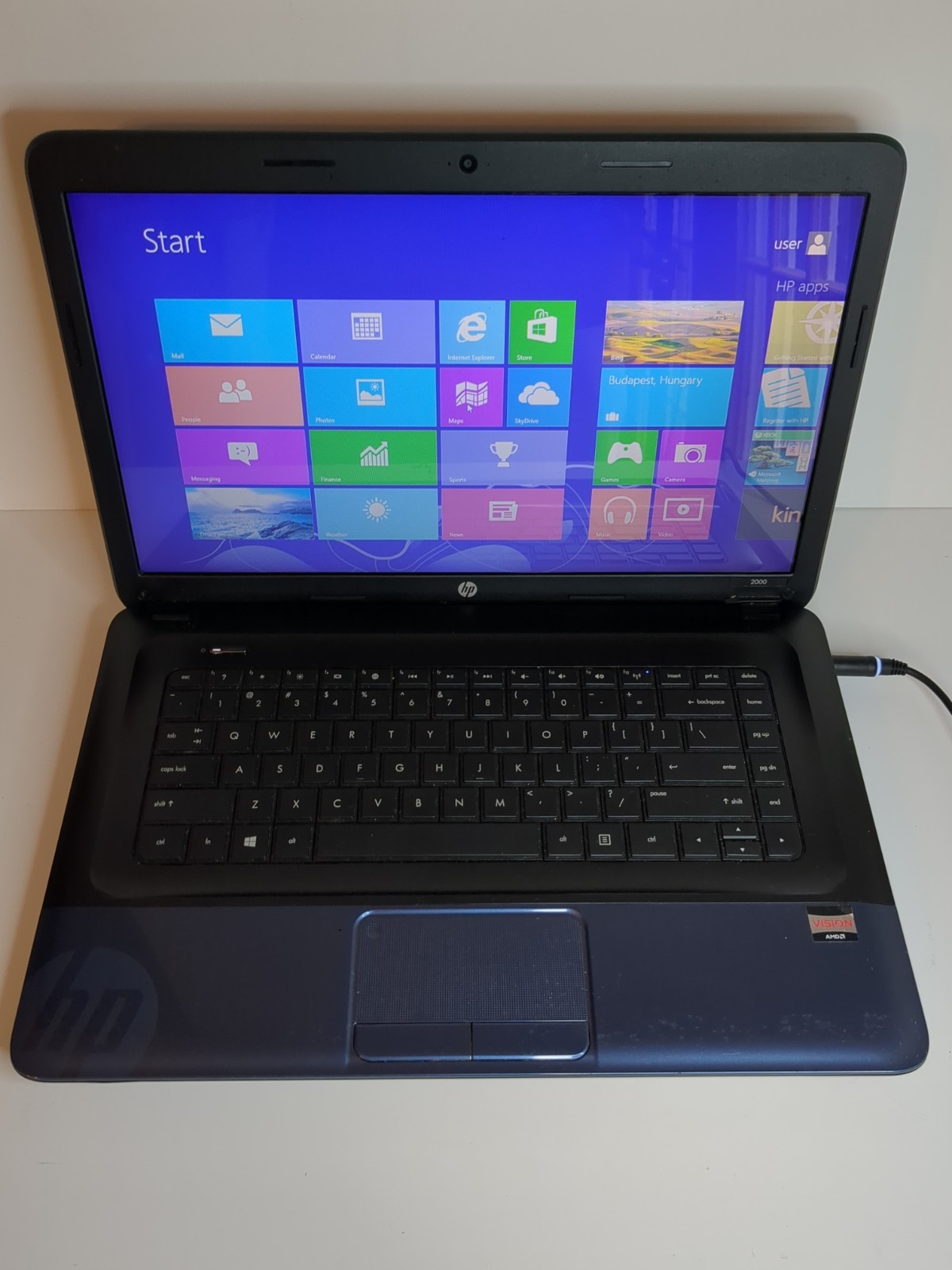 HP 2000 15.6" Laptop AMD E-Series 4GB RAM 320GB HDD Win 8 Blue