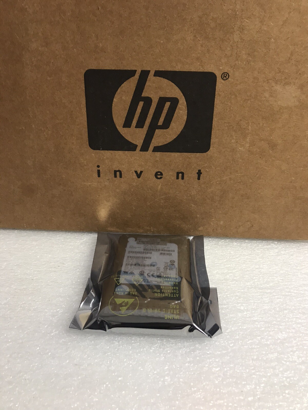 HP EH0300JDXBA /EH0300JDYTH 300GB 15K 12G 2.5" SC  HARD DRIVE 744995-001 748385