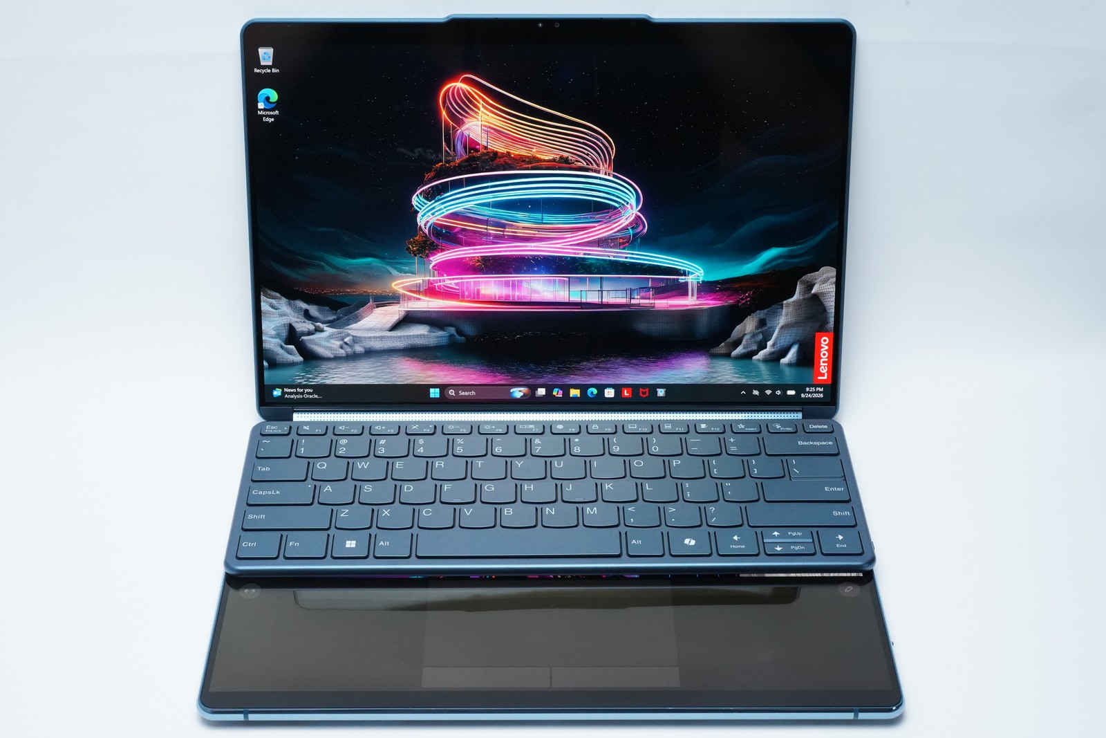 Lenovo Yoga Book 9i 13.3" 2-in-1 Laptop Ultra 7 155U 16GB 1TB 2.8K OLED Touch