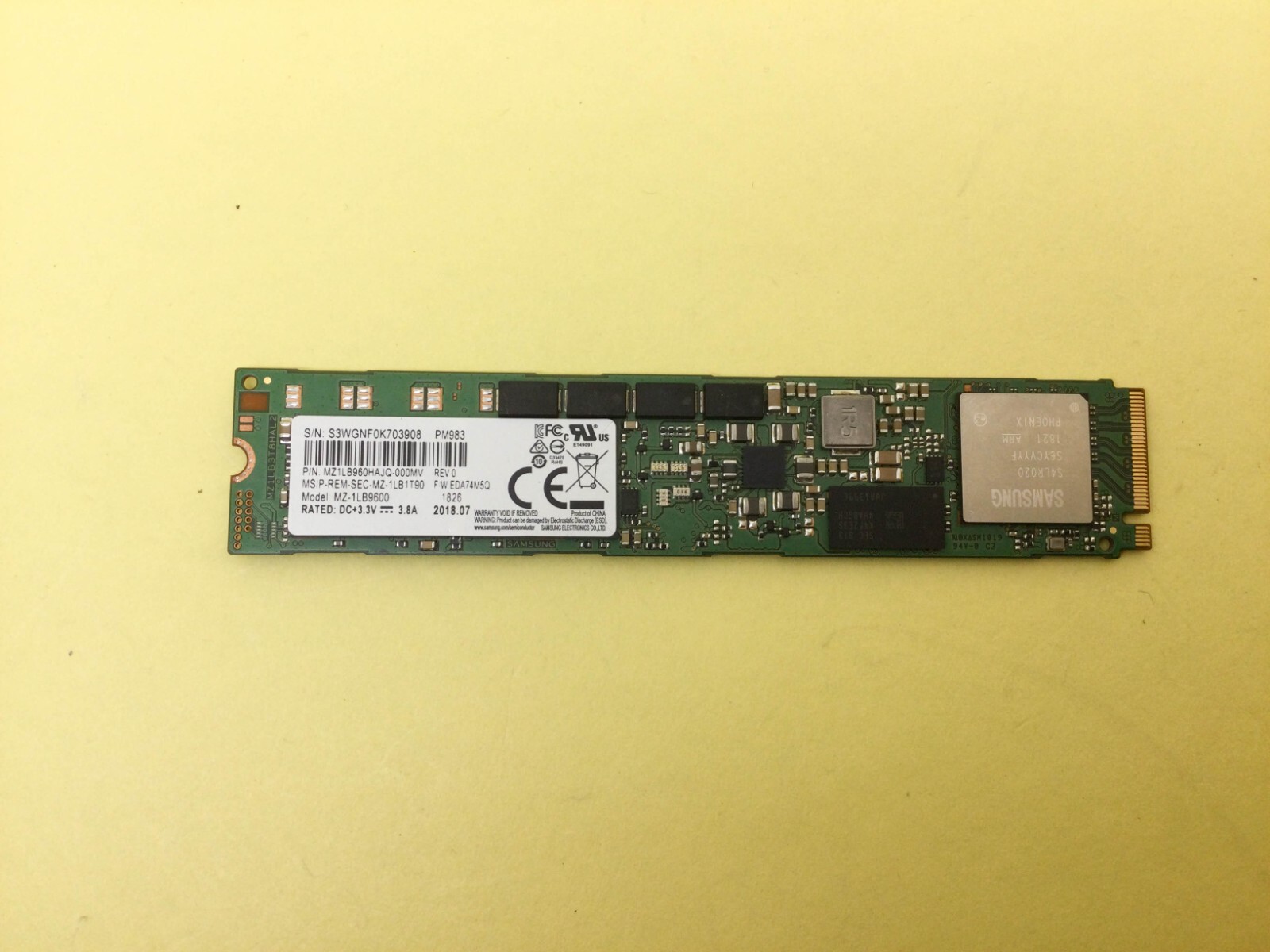 Samsung PM983 960GB PCIe NVMe M.2 22110 Internal SSD MZ-1LB9600