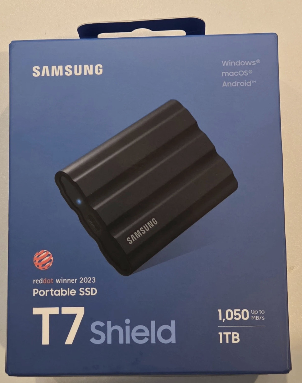 SAMSUNG T7 SHIELD 1TB