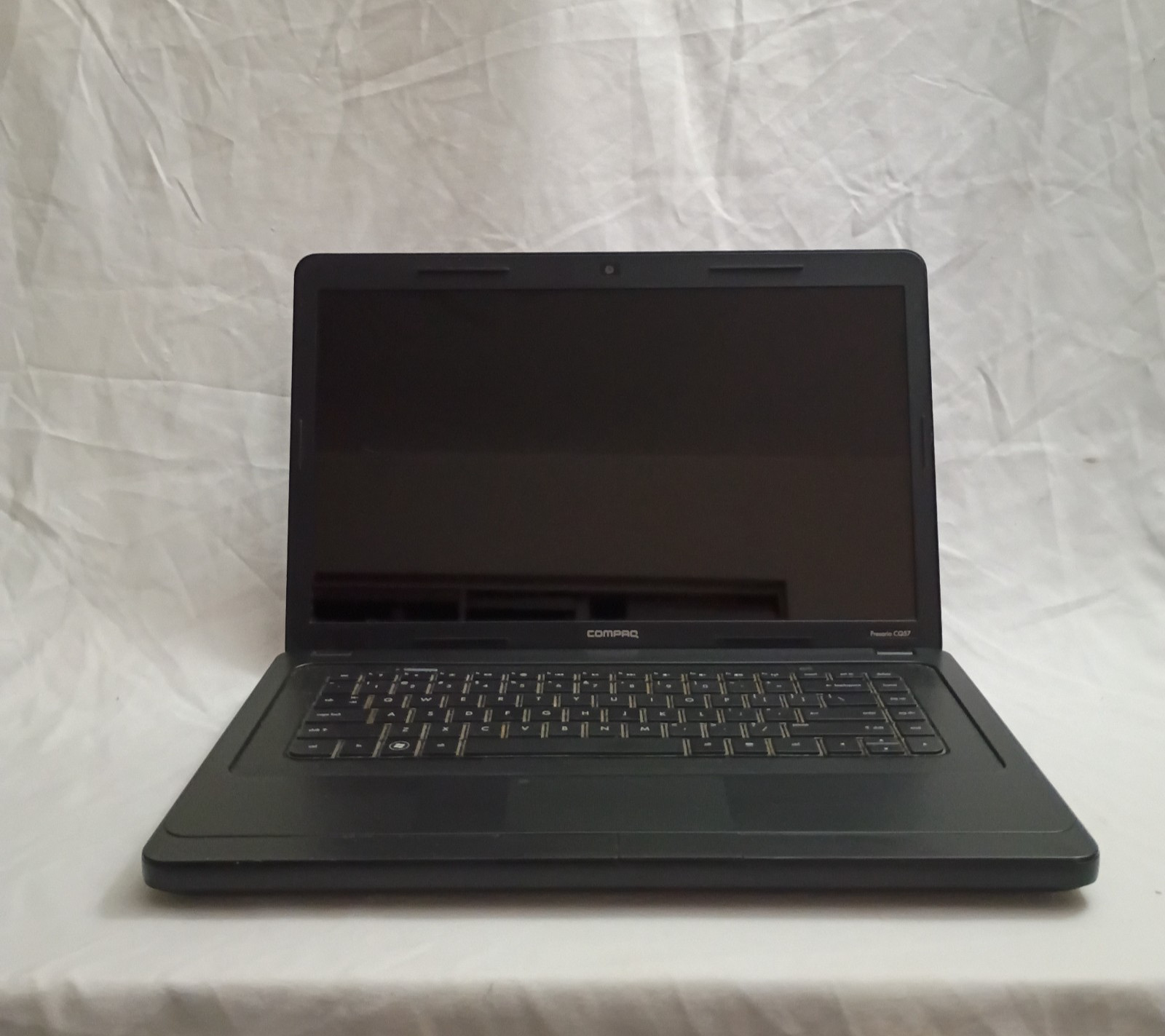 Compaq Presario CQ57-386NR AMD C-50 NO RAM/HDD/BATT/DVD w charger - Boot To Bios