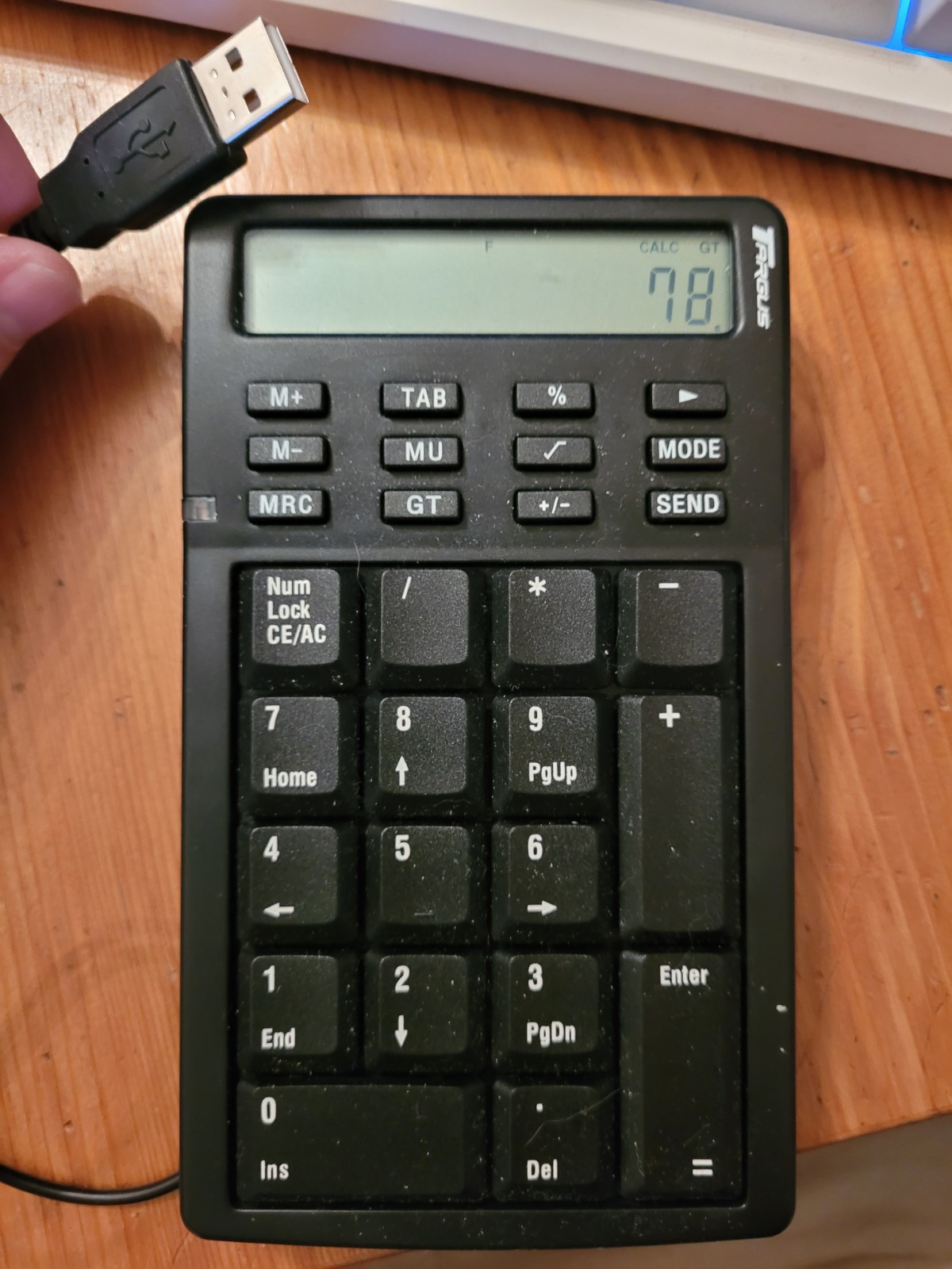 TARGUS PAUK001 v3.0 USB Keypad and Calculator For PC Preowned 
