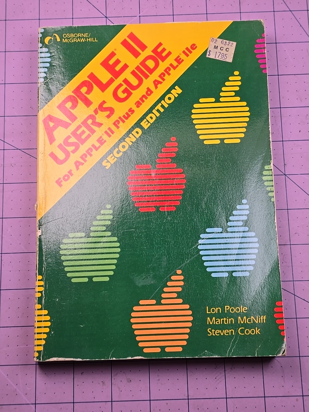 APPLE II USER'S GUIDE By Lon Poole McGraw-Hill w original 1983 Micro Center rec