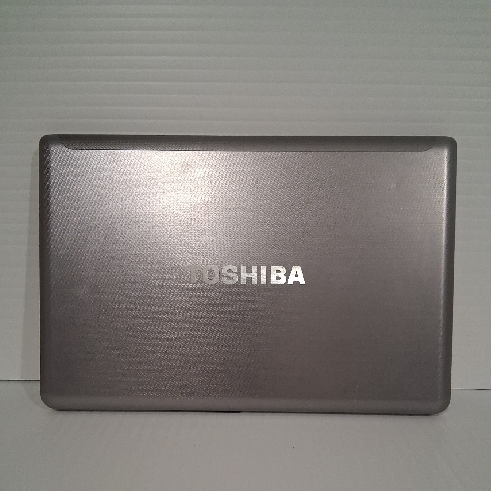 Toshiba Satellite P845t-S4310 Laptop For Parts  Only
