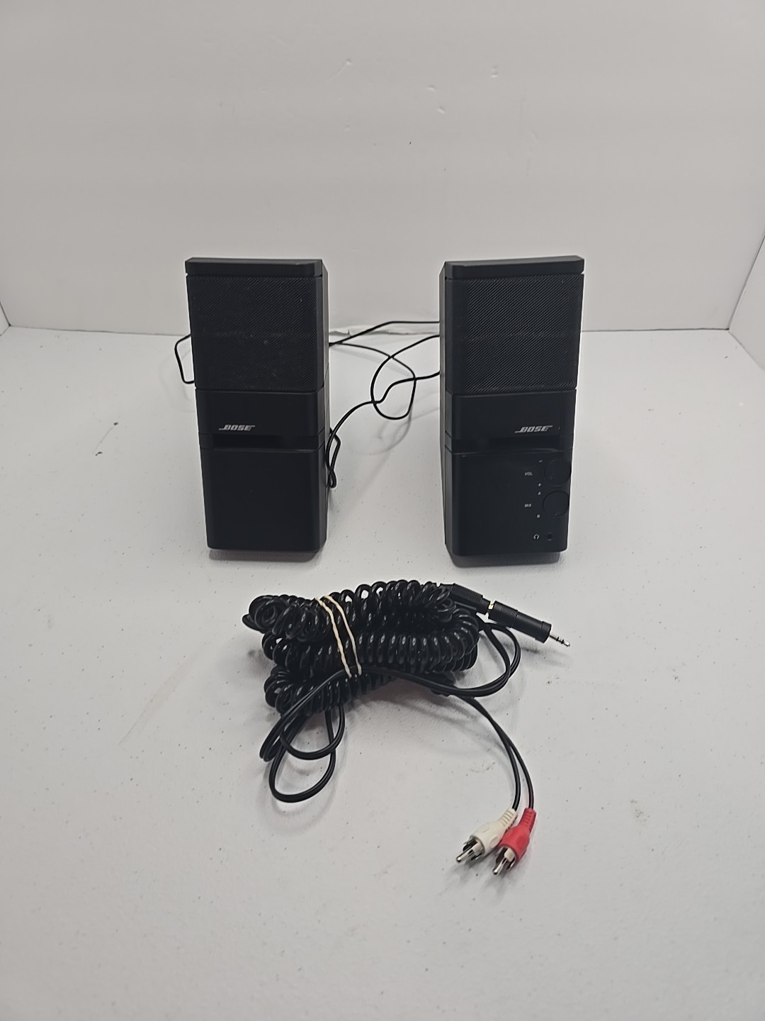 Bose MediaMate Computer Speaker Pair W/ AC Adapter Tested & Works Sounds Great