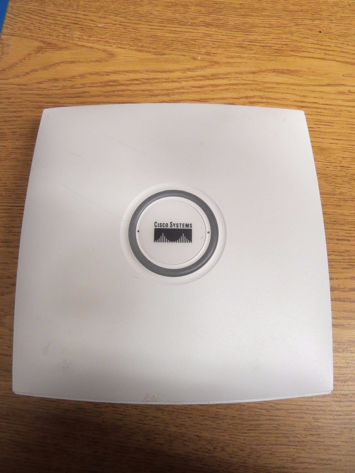 + Cisco Systems AIR-AP1131AG-A-K9 Wireless Access Point