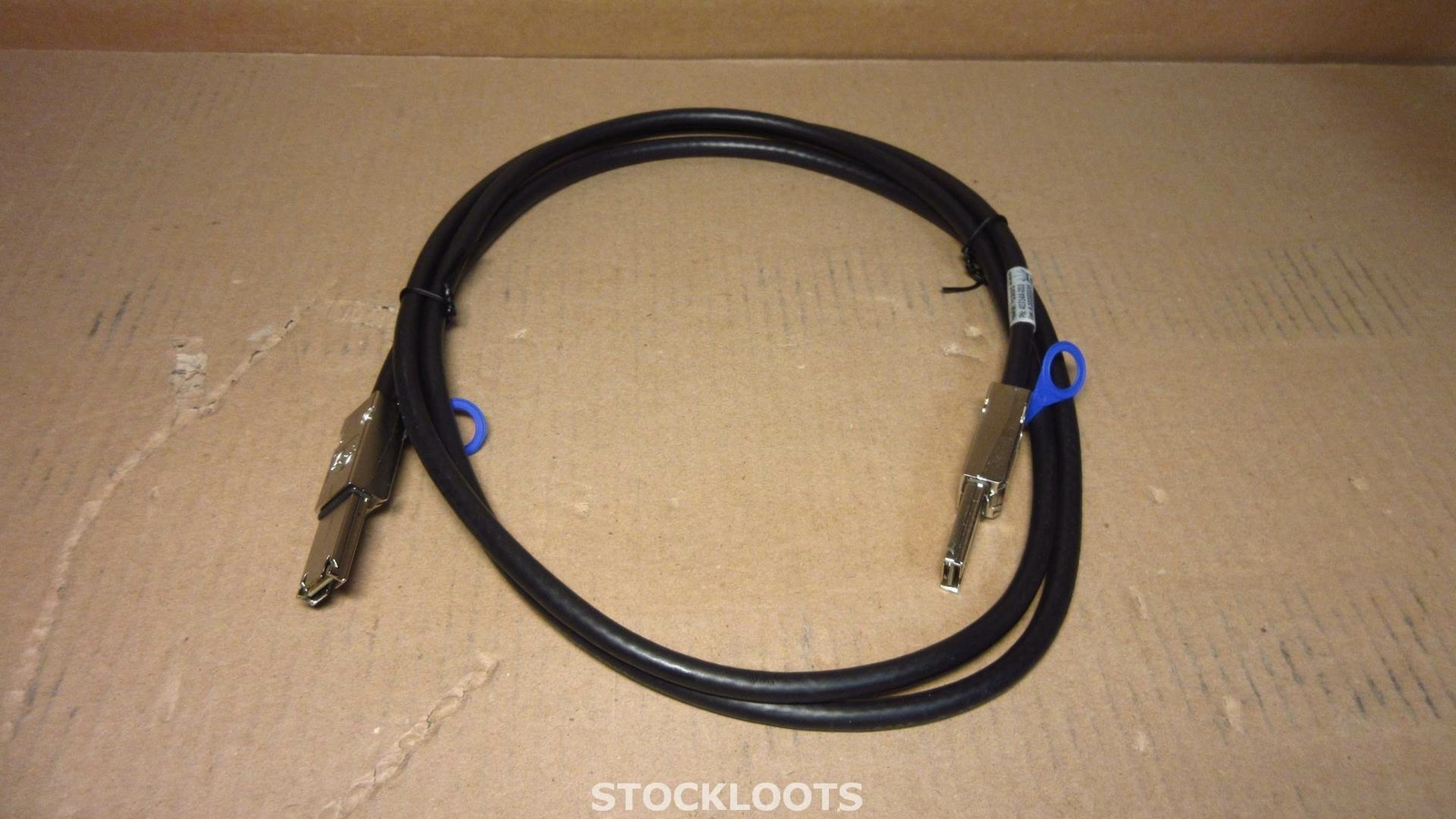 HP 407344-003 External Mini-SAS Cable 2.0m (6.56ft) 8088m to 8088m Smart Array 