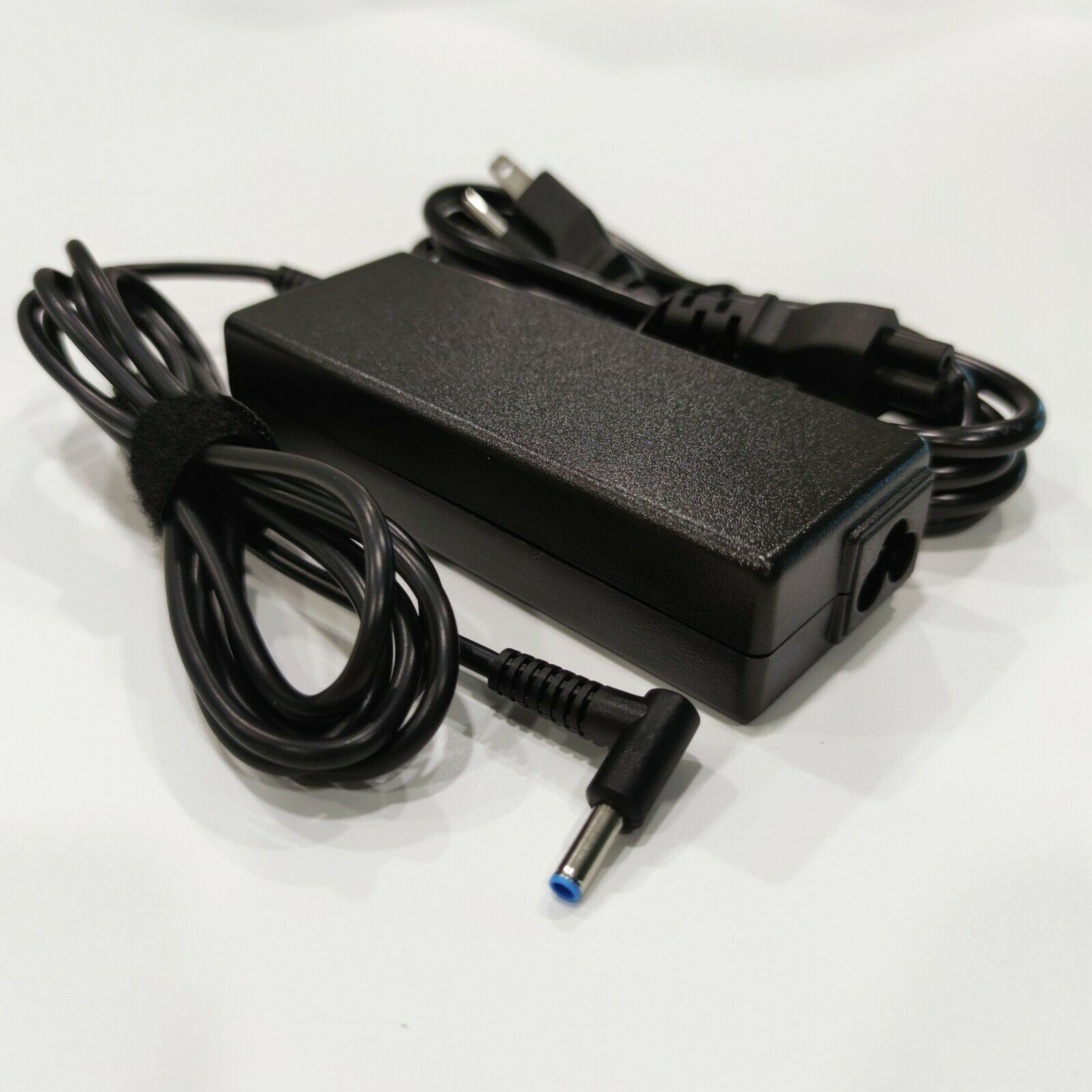 Genuine OEM 90W HP AC Adapter Charger blue tip 19.5V 4.62A Pavilion 710413-001
