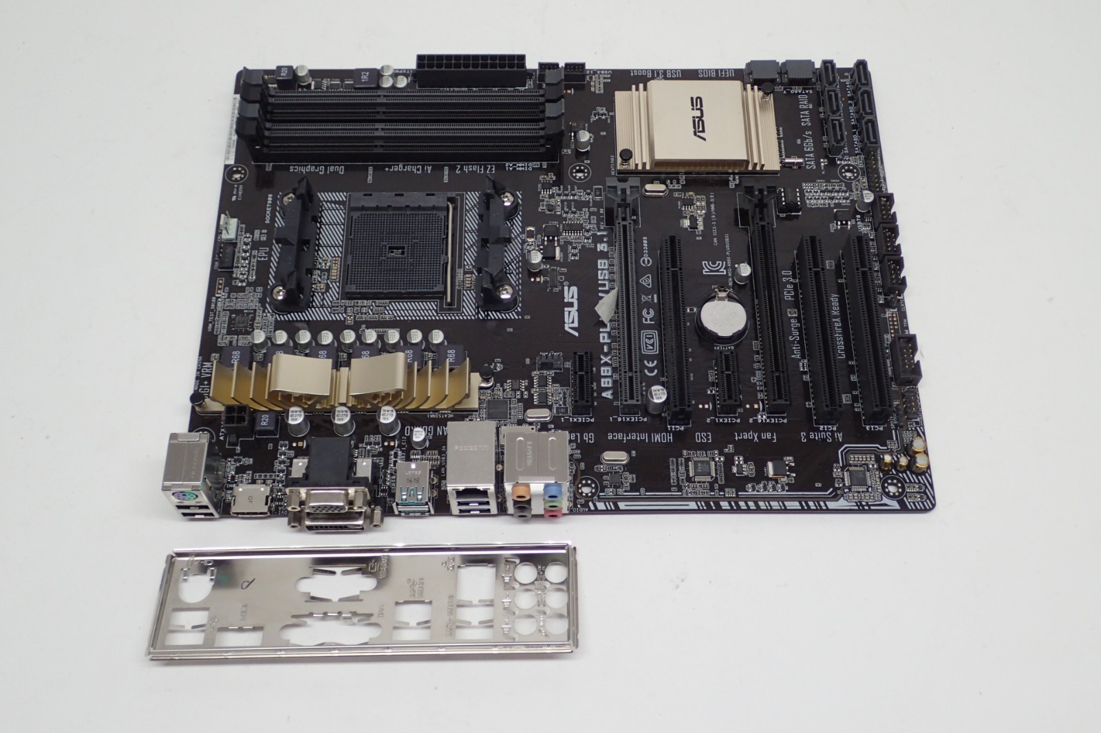 ASUS A88X-PLUS/USB 3.1 AMD FM2+ HDMI DVI VGA ATX Motherboard