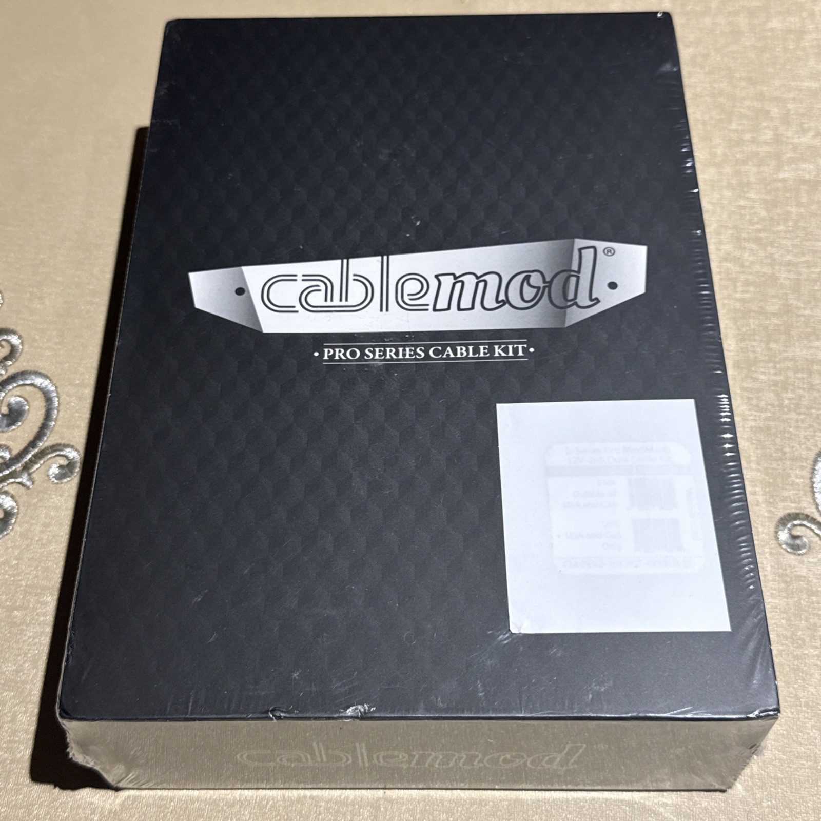 CableMod E-Series Pro ModMesh 12V-2x6 Cable Kit EVGA Black Red