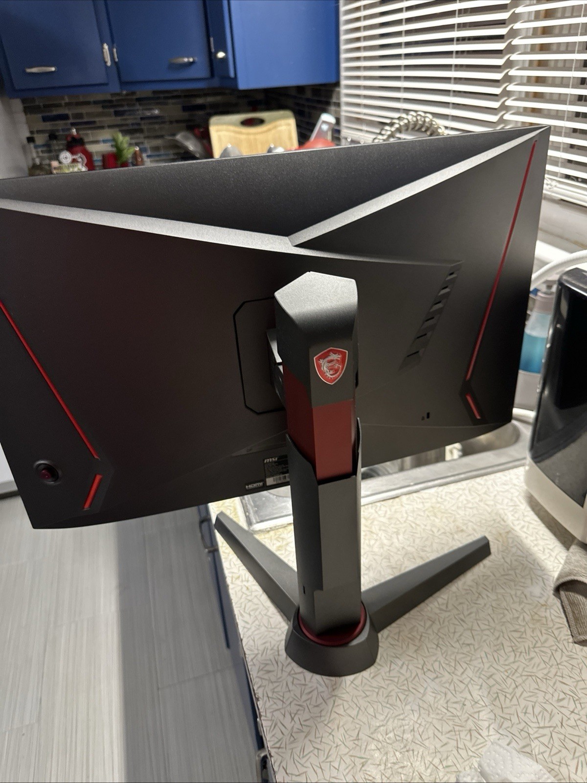 (BROKEN) MSI Optix MAG27CQ 27" WQHD Curved Screen LED Gaming LCD Monitor - 16:9