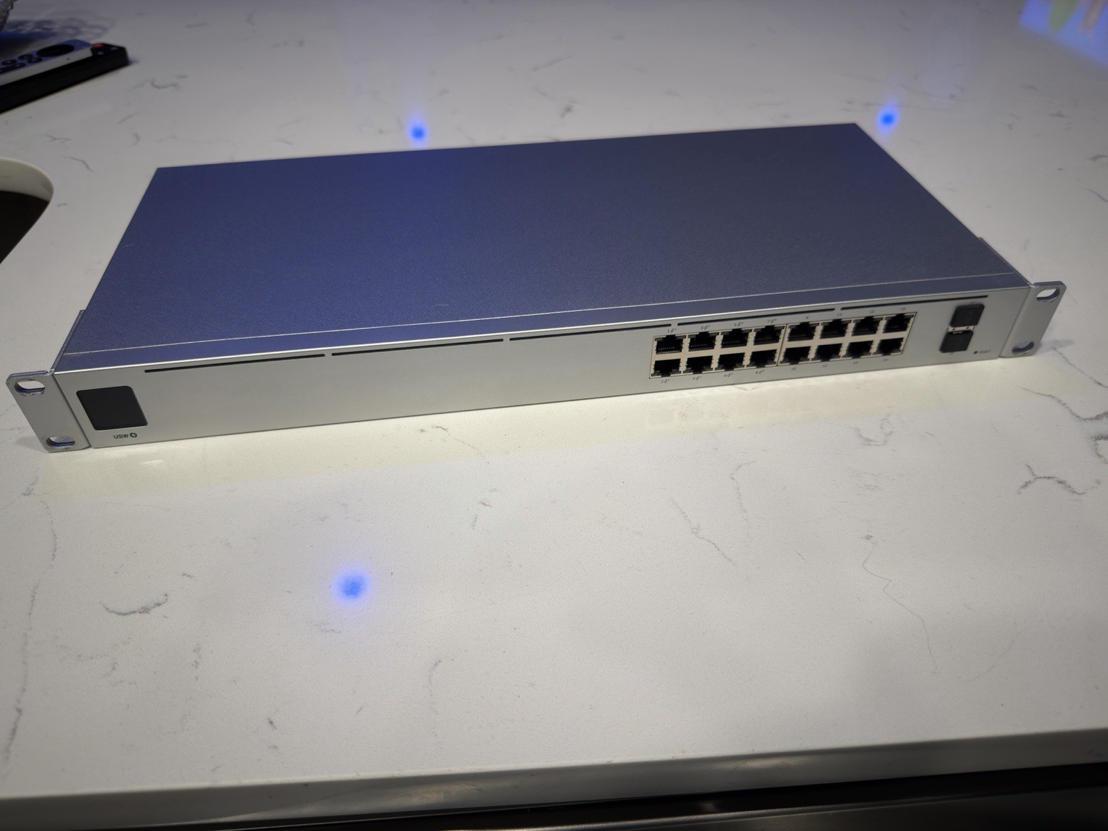 Ubiquiti UniFi USW-16-POE 16-Port Gigabit PoE Ethernet Switch | 