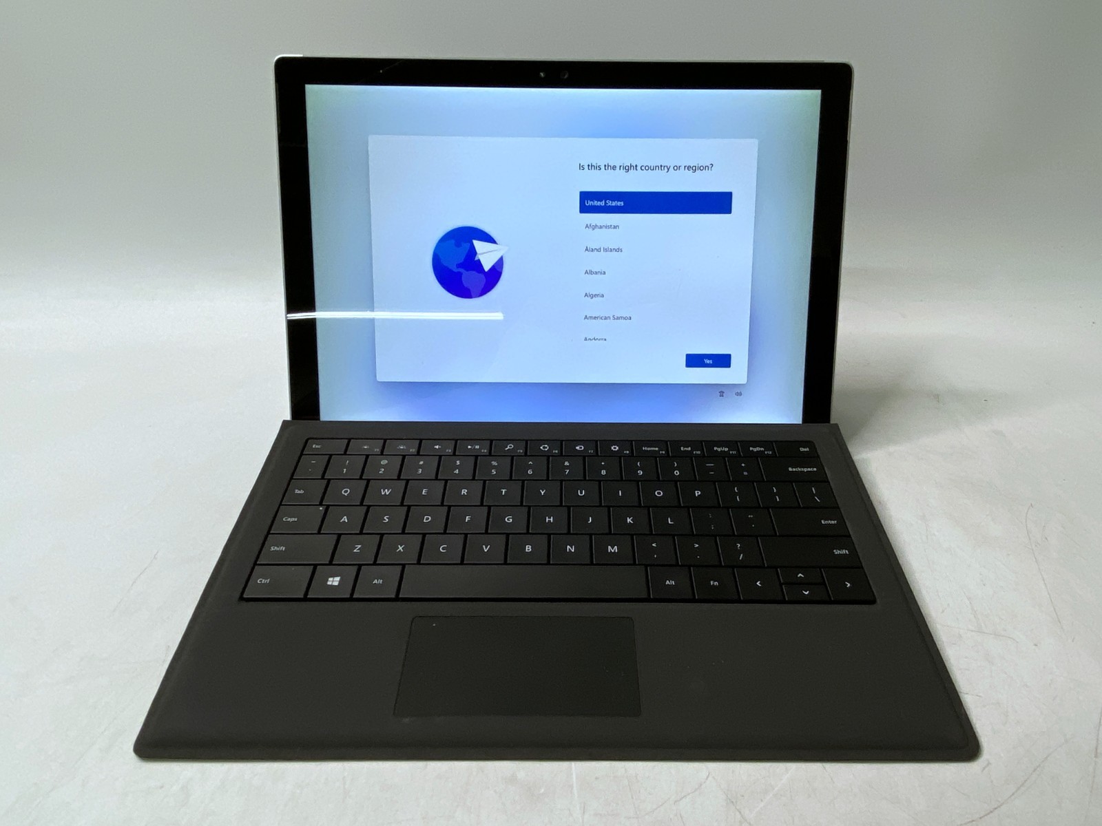 Microsoft Surface Pro 4 1724 12.3" i7-6650U 16GB 512GB 94% Batt Yellowed Screen