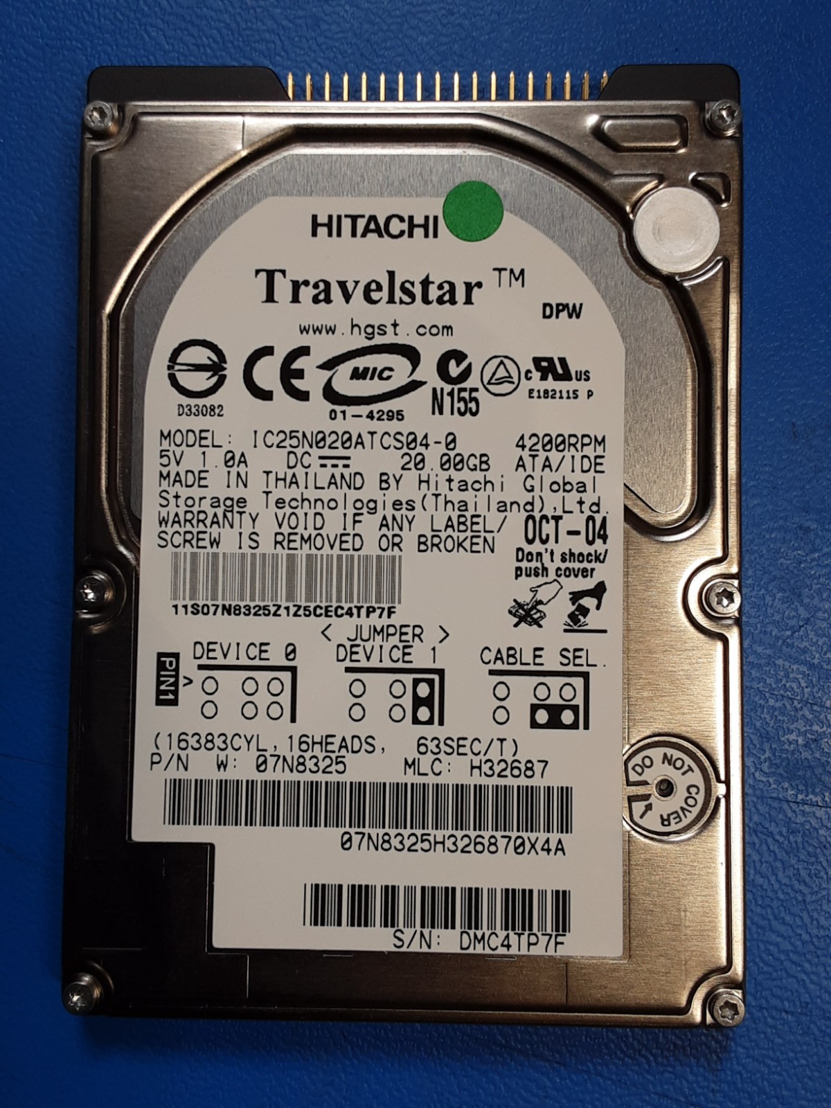 IBM Hitachi 07N8325 IC25N020ATCS04-0 20GB 2.5  IDE ATA-100 Laptop Hard Drive