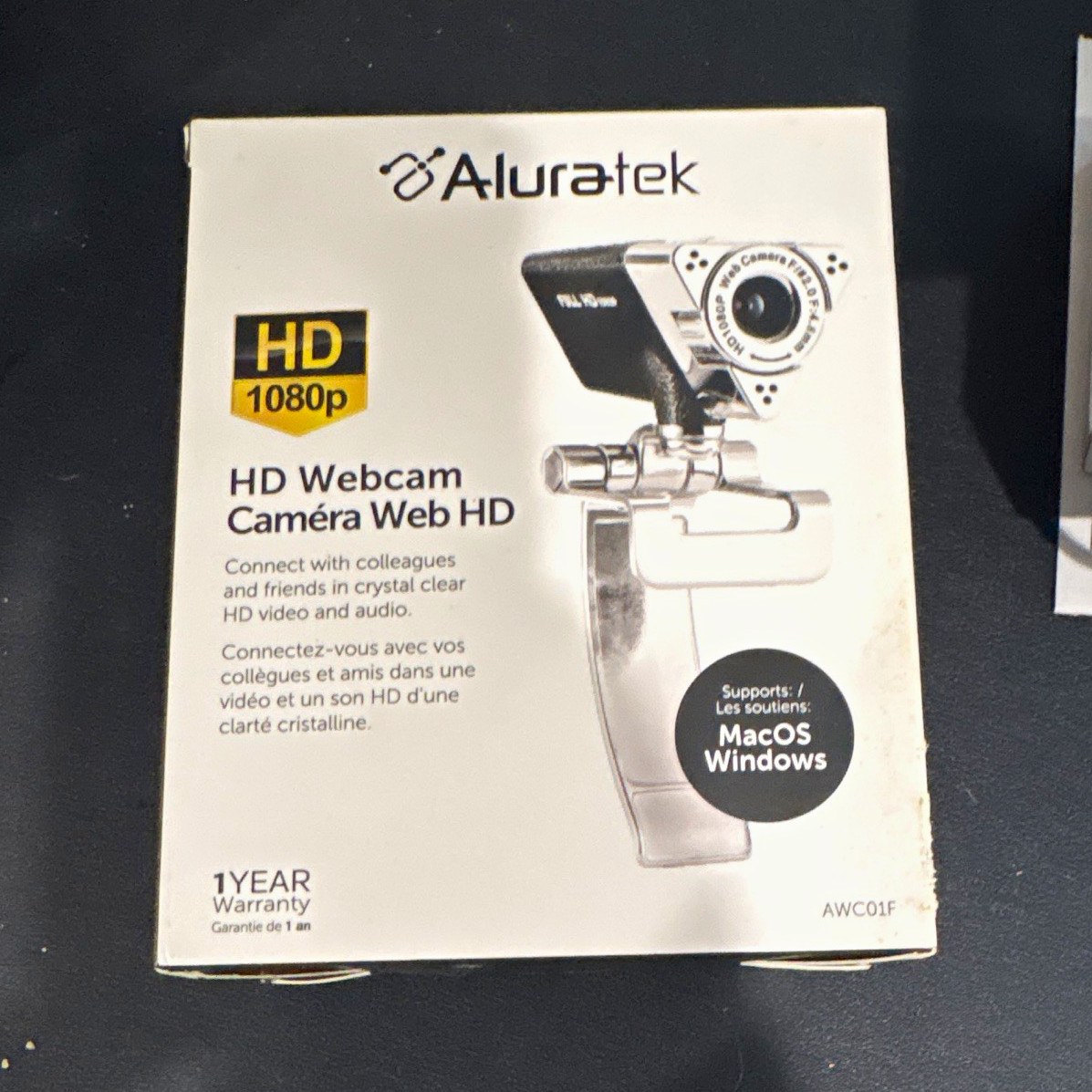 Aluratek AWC01F 1080p HD Webcam 30fps USB 2.0 Video Conferencing Black/Silver