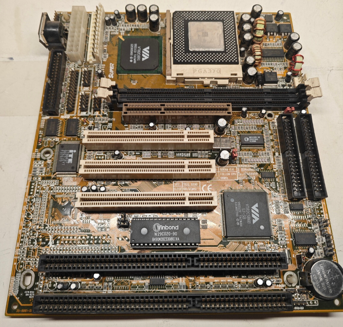 Socket 370 PCPartner VIB861S (35-8861-00-03) ISA, PCI, AGP CPU & 128 MB + Bonus