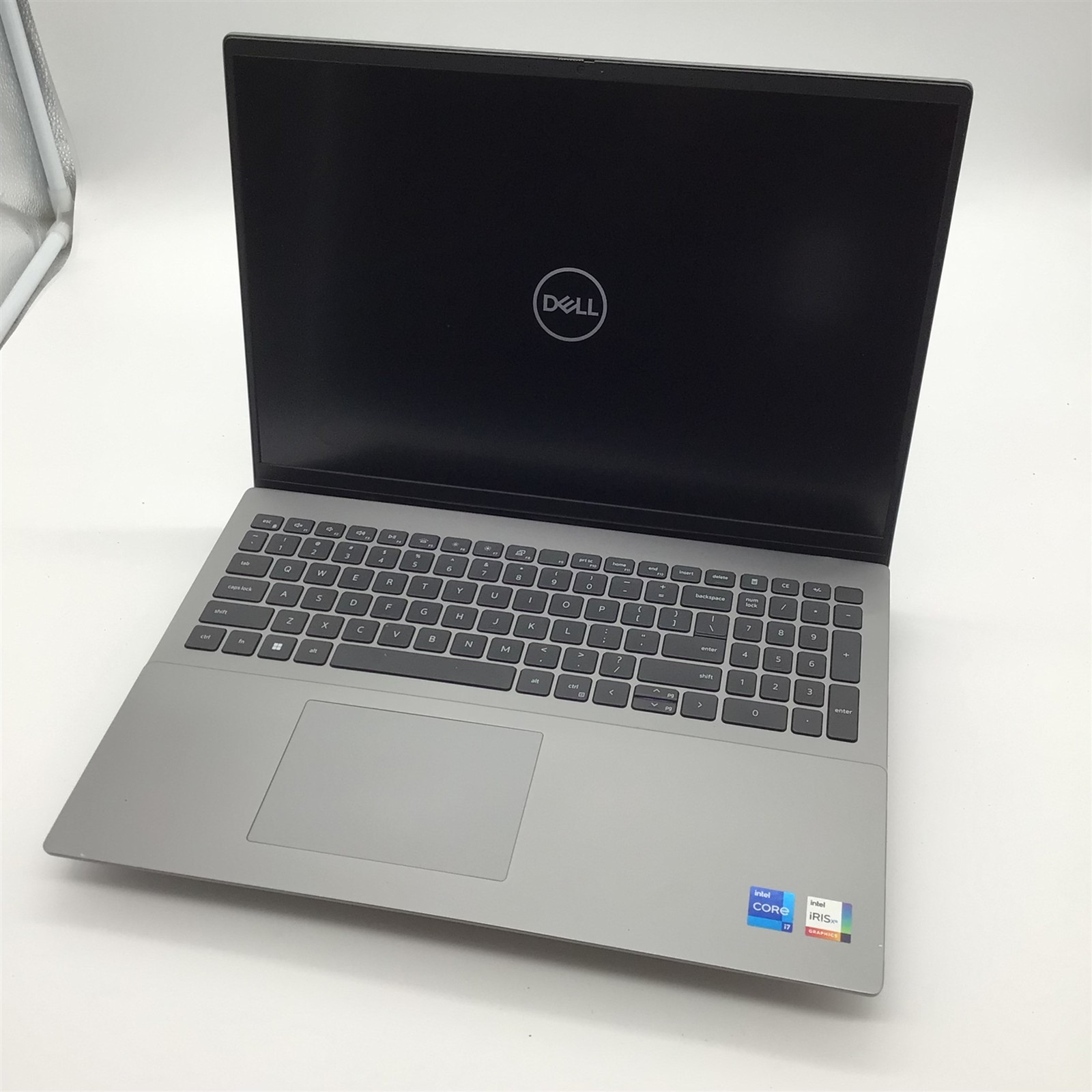 Dell Vostro 5620 i5-1240P/16GB RAM/No SSD