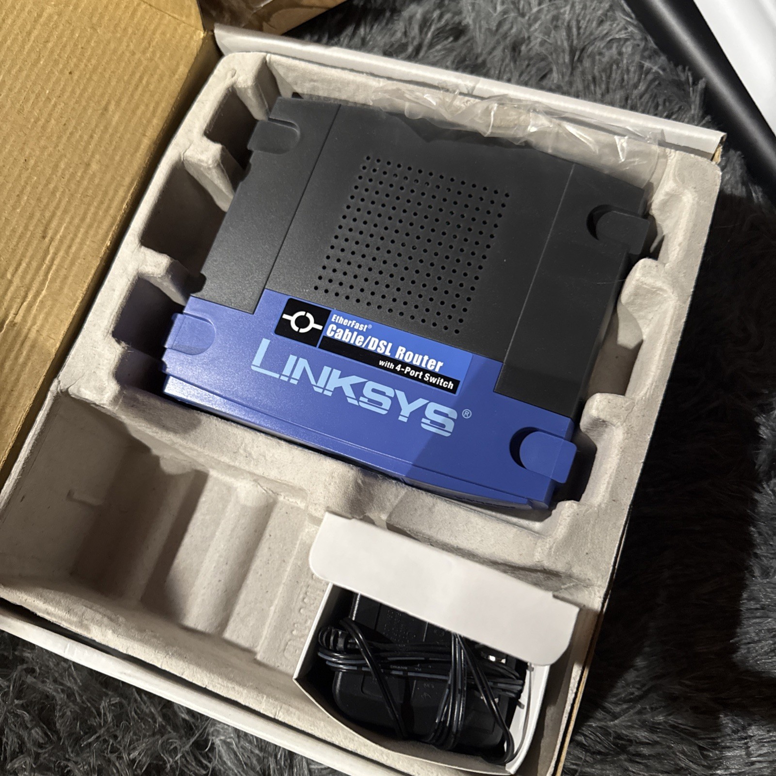 Linksys BEFSR41 V3 Etherfast Cable/DSL Wired Router with 4-Port Switch