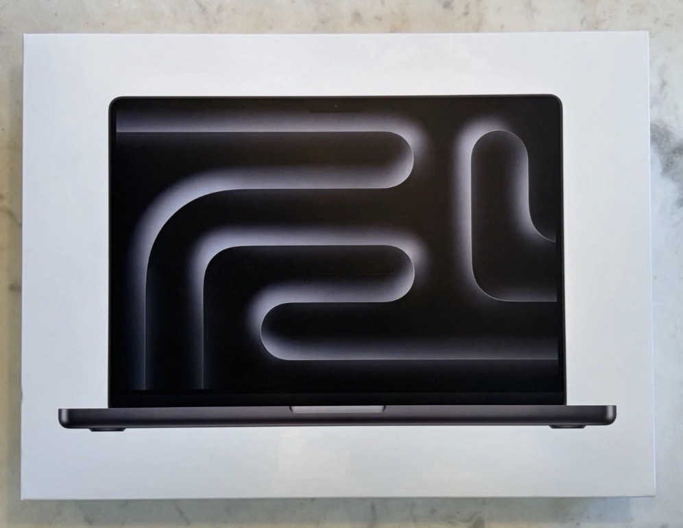 Apple Macbook Pro 14 inch 16GB 1TB EMPTY BOX (each) I have more than 5 pieces 