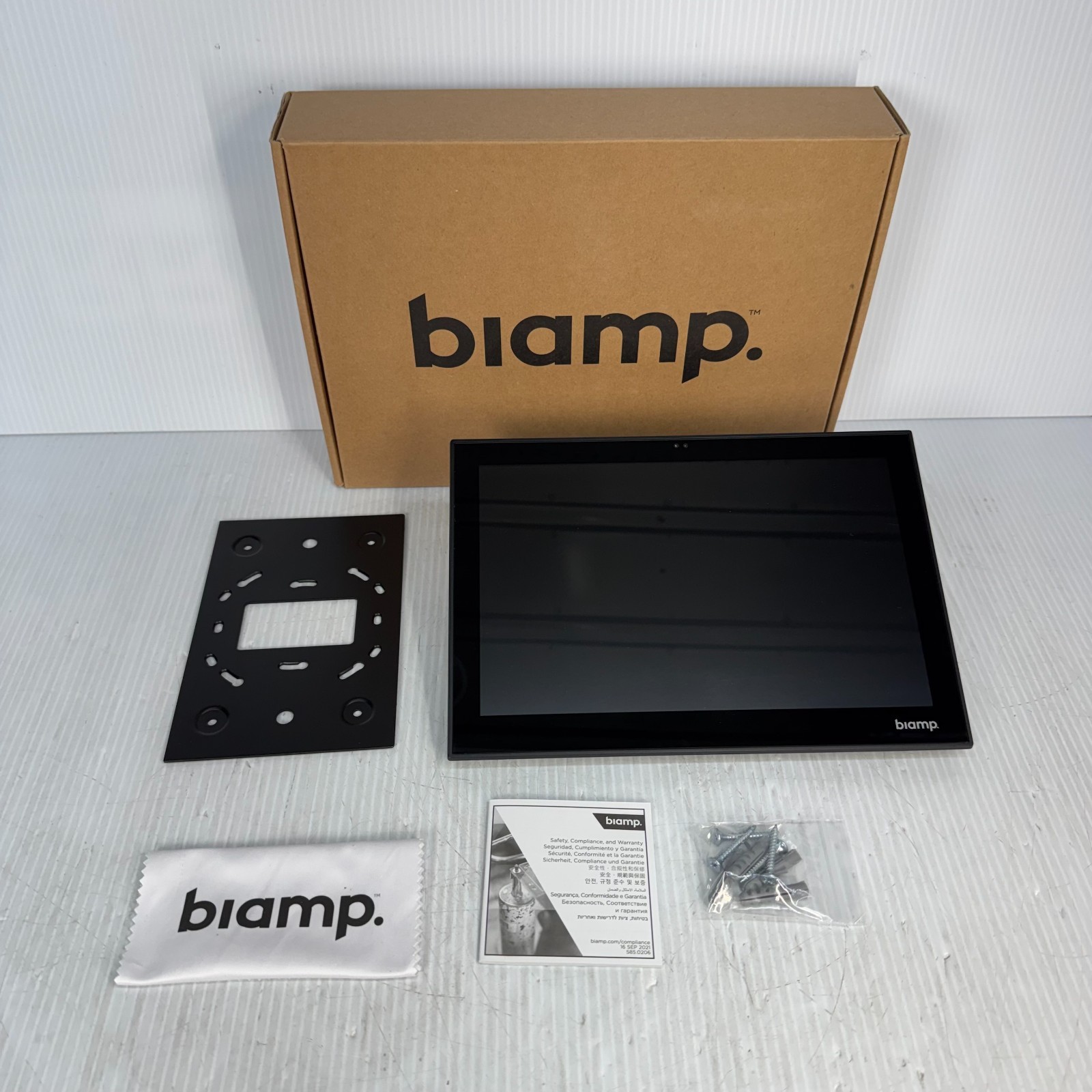 Biamp TOUCH 10 10" PoE Touchscreen Control Panel 910.1873.900 w/ Mount & Box