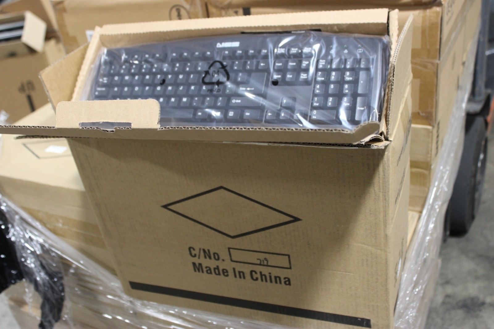 10 New NCS USB KU-0325 Wired Keyboards